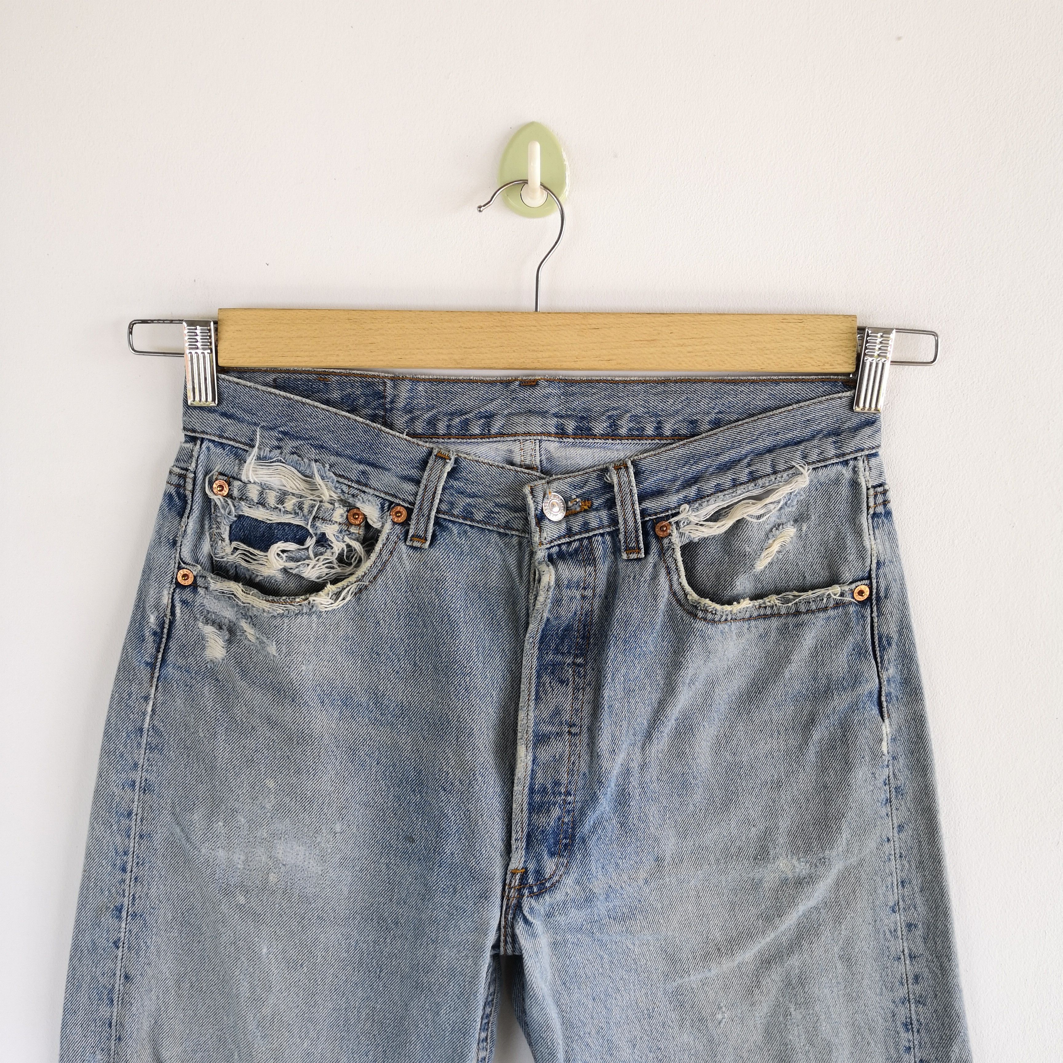 Levi's Vintage Levis 501 Light Wash Jeans Levi's Distressed Denim Size US 30 / EU 46 - 3 Thumbnail