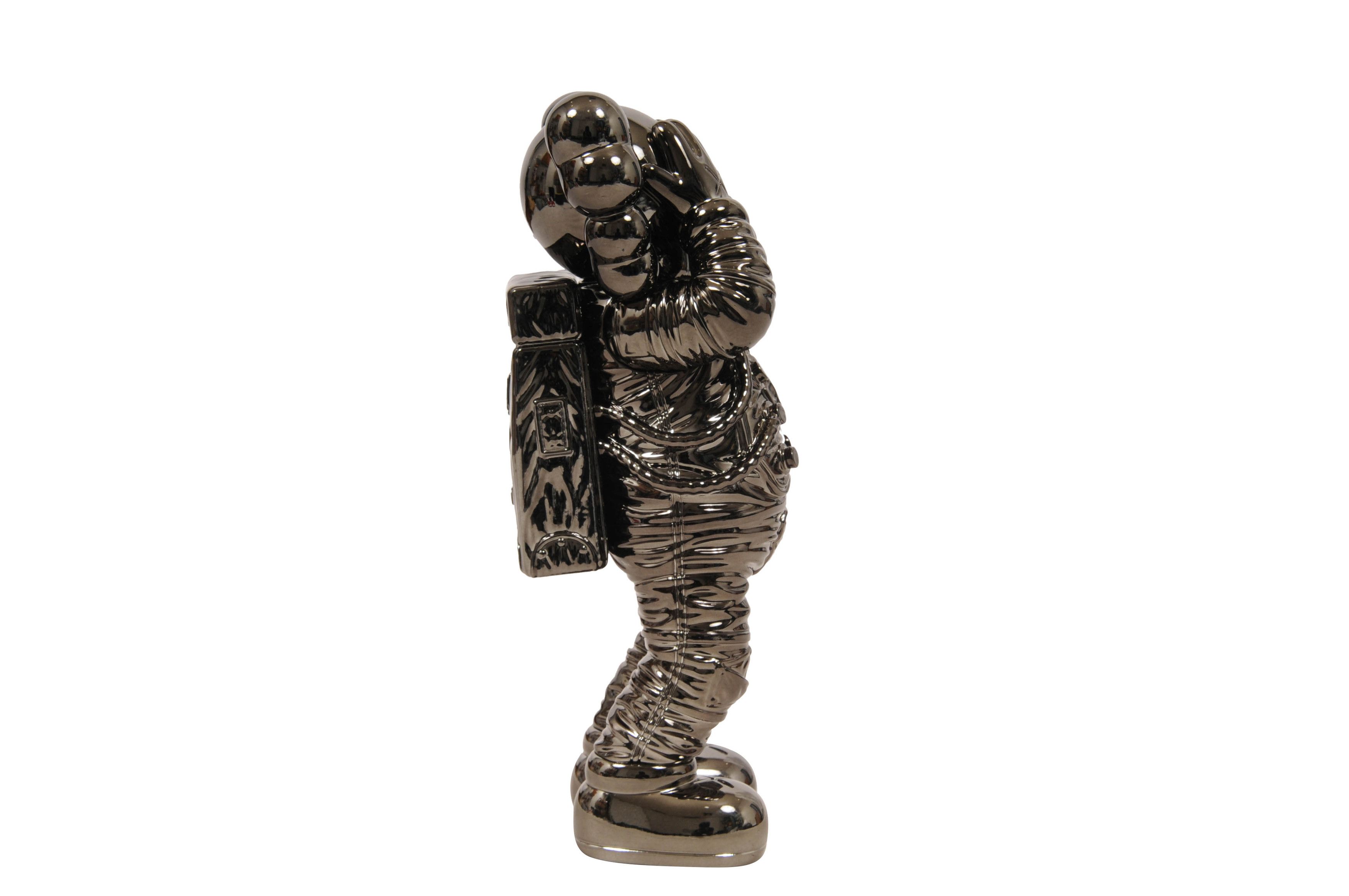 Kaws Holiday Space Figure Black Size ONE SIZE - 2 Thumbnail