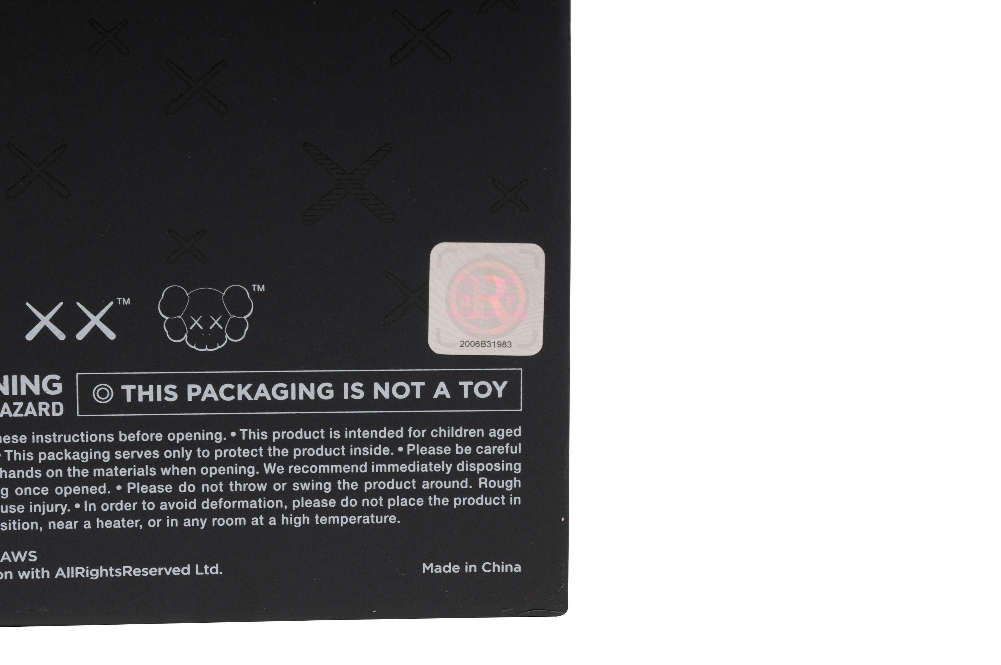 Kaws Holiday Space Figure Black Size ONE SIZE - 11 Thumbnail
