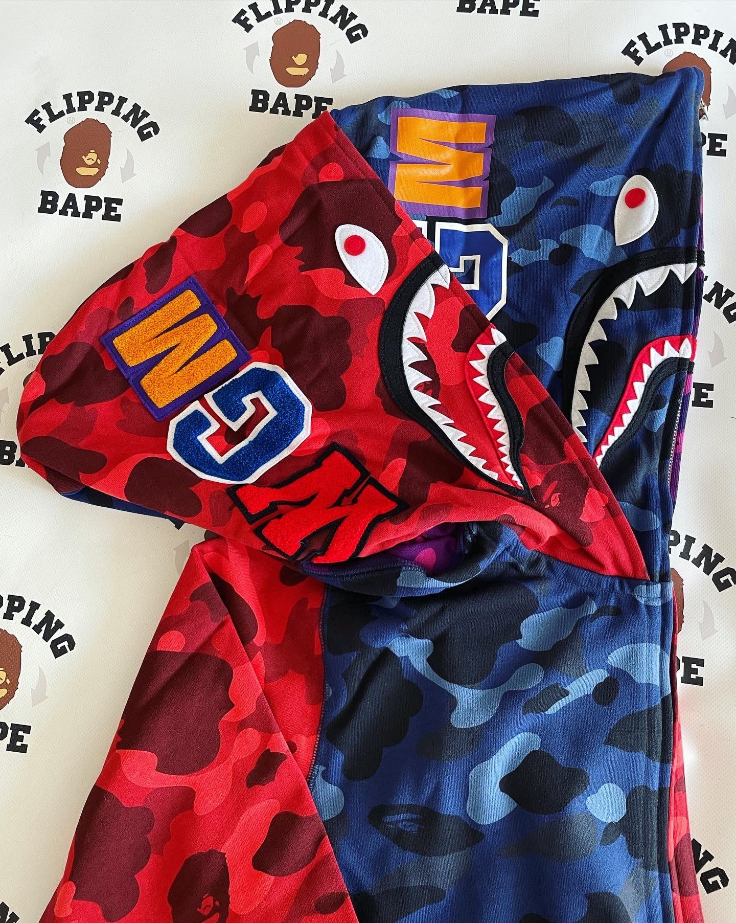 Bape BAPE CRAZY SHARK WIDE FIT FULL ZIP DOUBLE HOODIE Size US XL / EU 56 / 4 - 4 Thumbnail