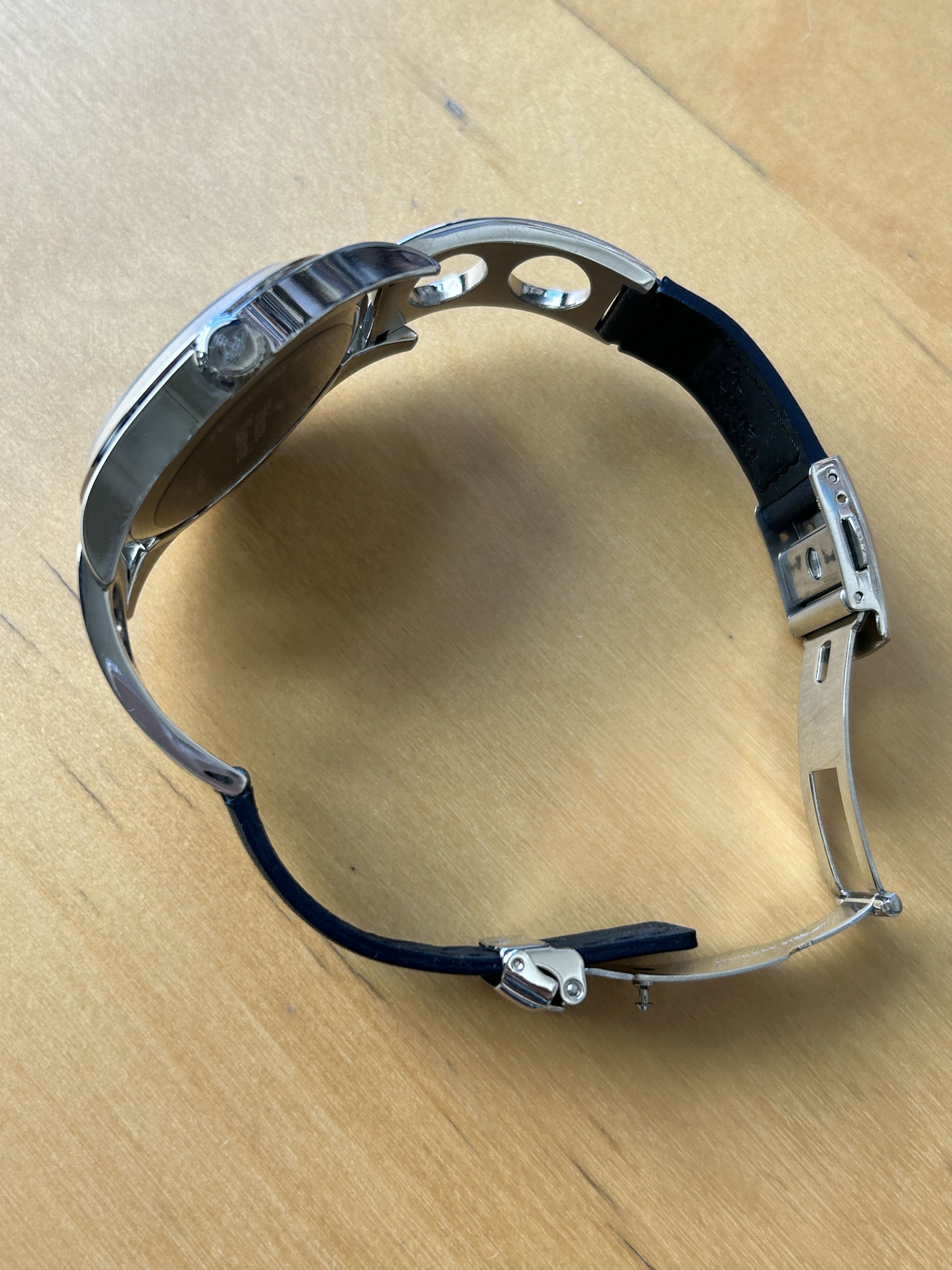 Vivienne Westwood 1,920$ japan Exclusive Watch ! half steel half leather Size ONE SIZE - 11 Thumbnail