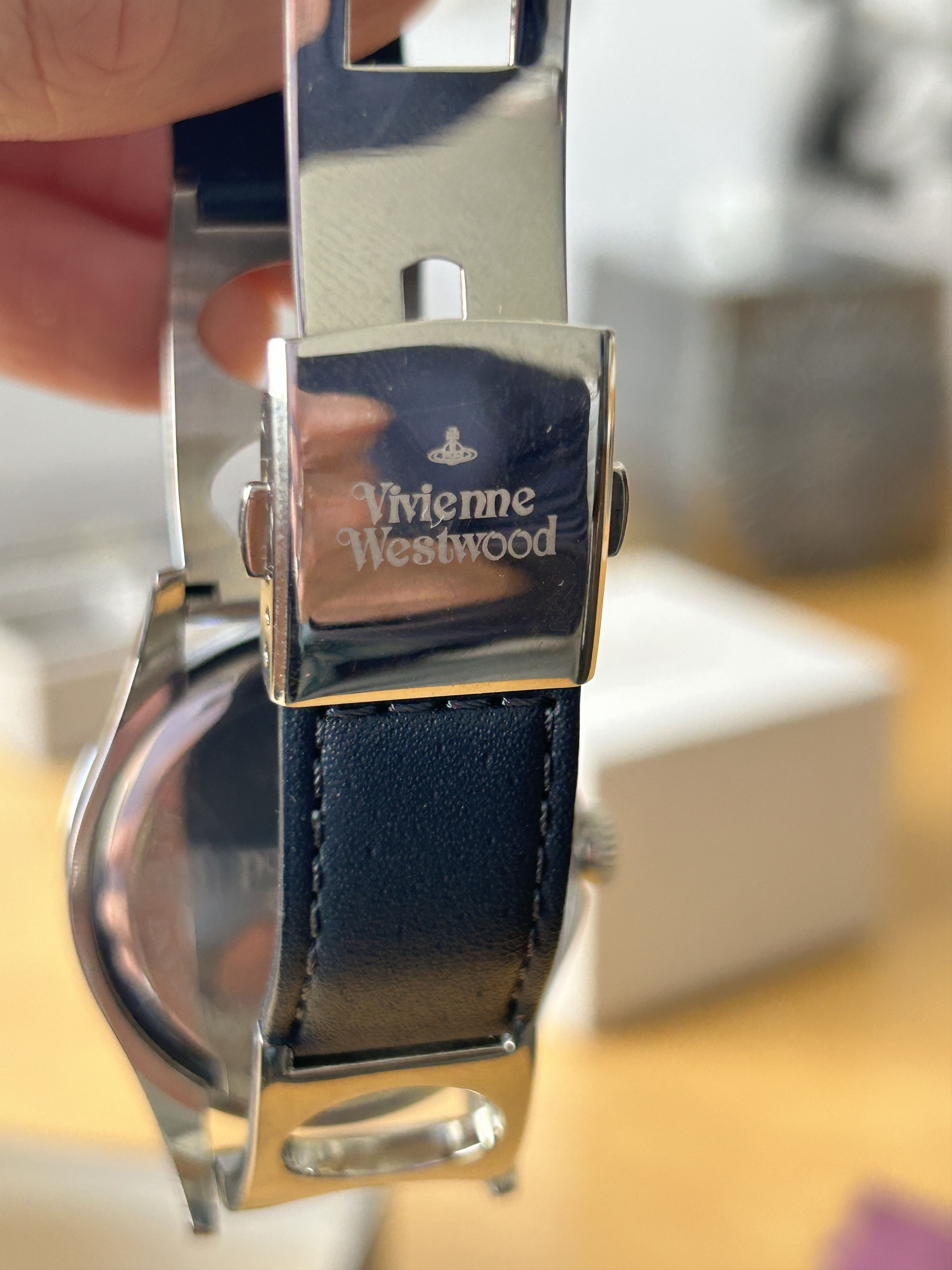 Vivienne Westwood 1,920$ japan Exclusive Watch ! half steel half leather Size ONE SIZE - 7 Thumbnail
