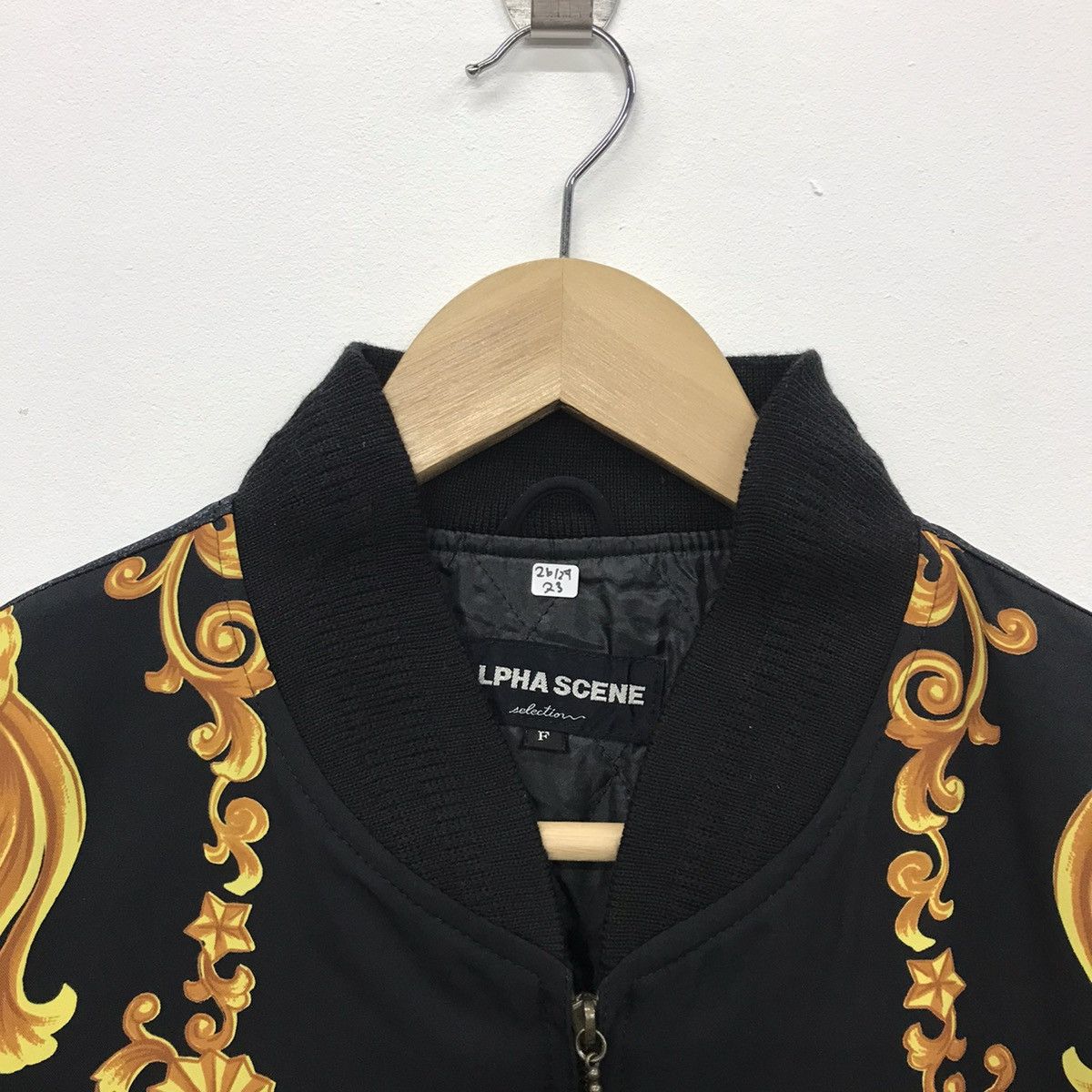 Japanese Brand × Vintage Rare!! Alpha Scene Bomber Jacket Royalty Nice Graphic Size US XL / EU 56 / 4 - 4 Thumbnail