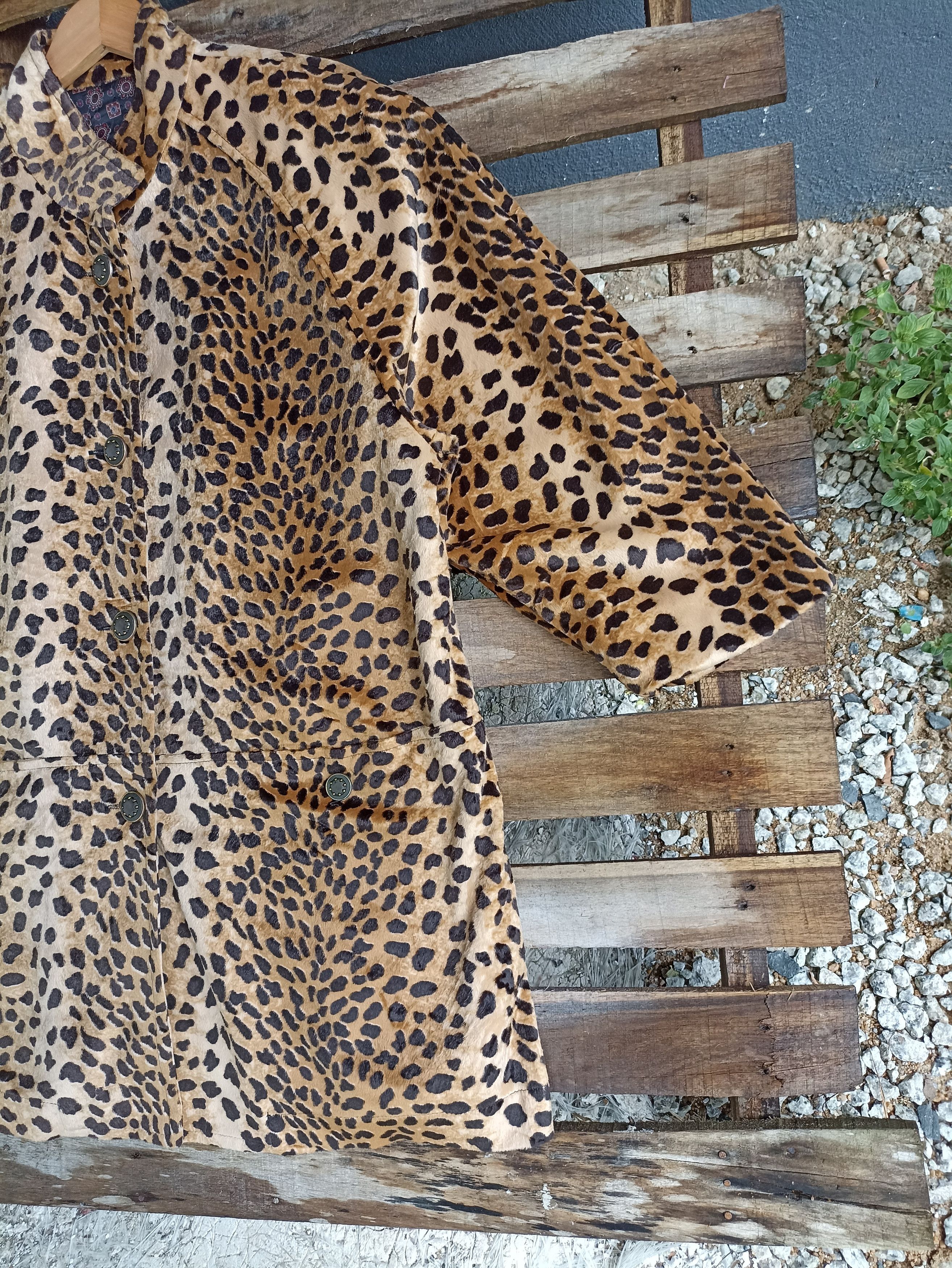 Japanese Brand × Vintage Unknown Brand Leopard Fleece Coat Jacket Size US M / EU 48-50 / 2 - 3 Thumbnail