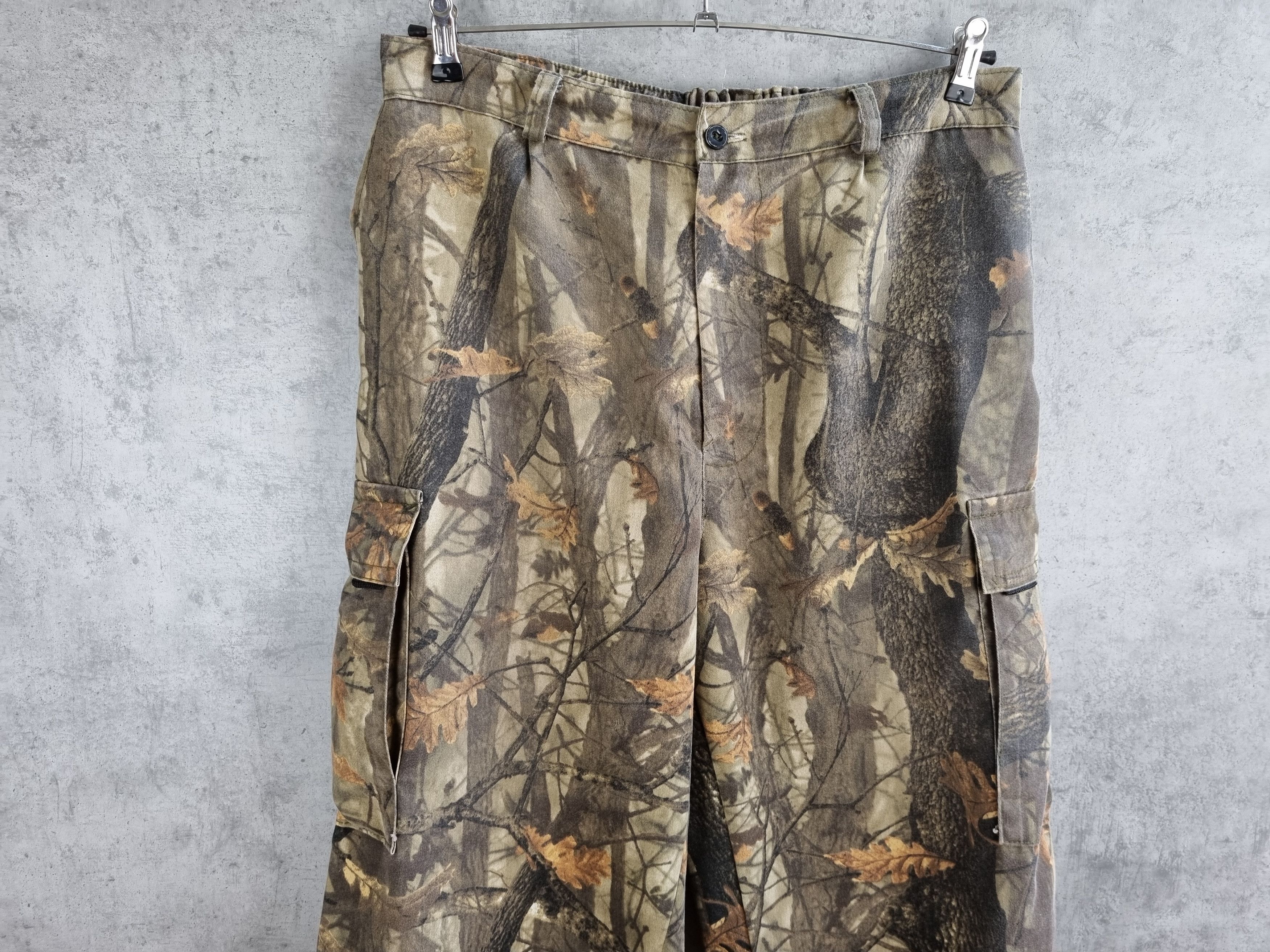 Japanese Brand × Vintage Real Tree Print Baggy Pant seen on Virgil Abloh Size US 33 - 10 Thumbnail