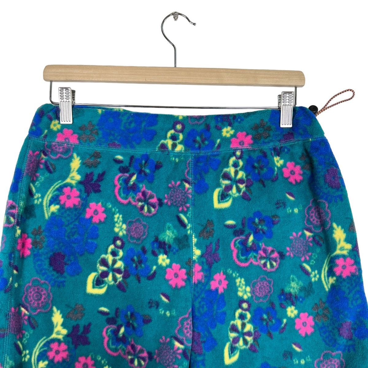 Japanese Brand 🔥 CUBE SUGAR PRINTED FLEECE SHORT PANTS Size US 30 / EU 46 - 2 Thumbnail