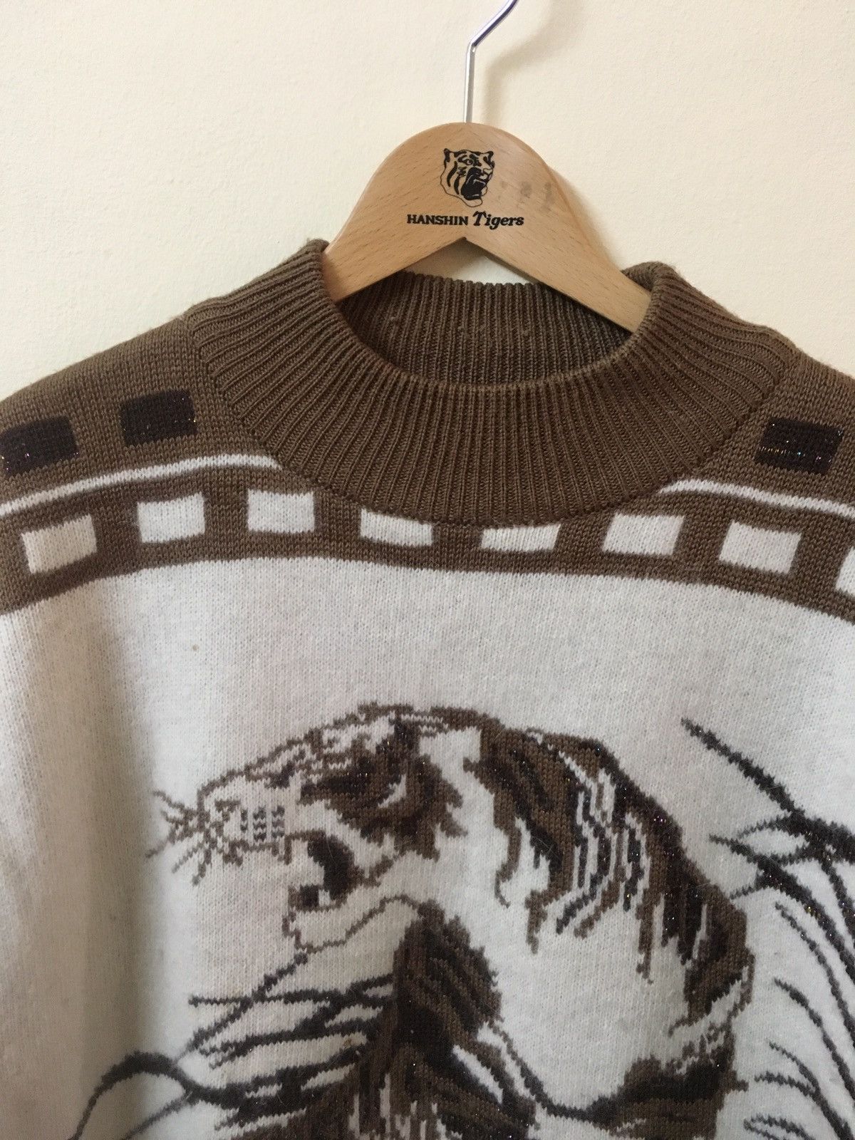 Japanese Brand Japanese Brand Cerise knitwear tiger motif Size US L / EU 52-54 / 3 - 5 Thumbnail