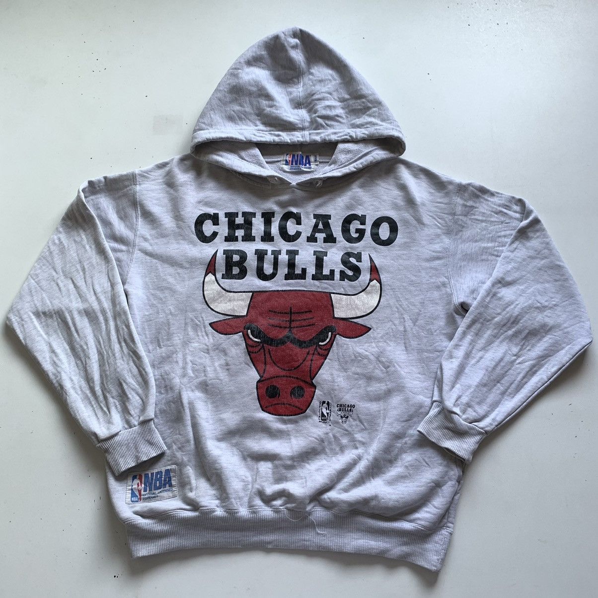 Image of Vintage 90's Chicago Bulls Nba Basketball Hoodie Sweater Grey, Men's (Size Small)