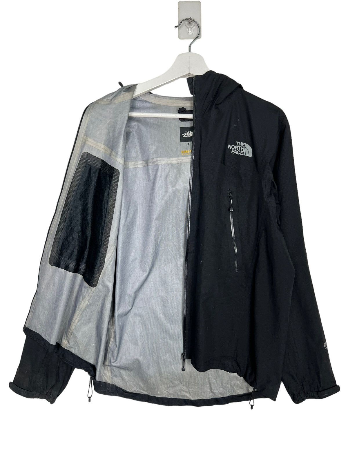Goretex 🔥 GORETEX THE NORTH FACE TECH JACKET Size US L / EU 52-54 / 3 - 5 Thumbnail