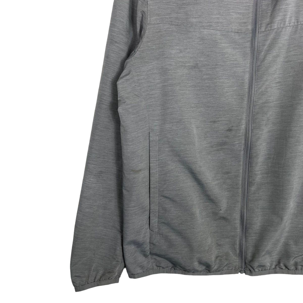 Japanese Brand × Uniqlo Uniqlo Windbreaker hoodies Size US S / EU 44-46 / 1 - 2 Thumbnail