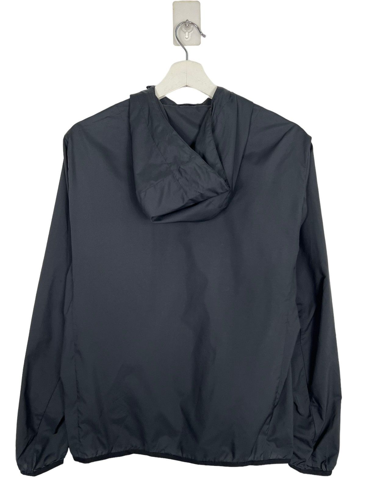 Japanese Brand 🔥 UNIQLO WINDBREAKER HOODIES Size US S / EU 44-46 / 1 - 2 Thumbnail