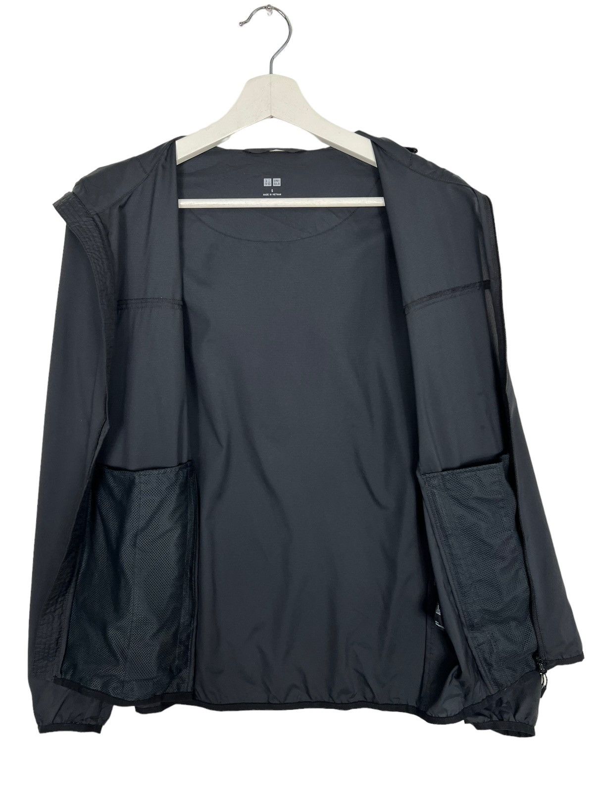 Japanese Brand 🔥 UNIQLO WINDBREAKER HOODIES Size US S / EU 44-46 / 1 - 8 Thumbnail