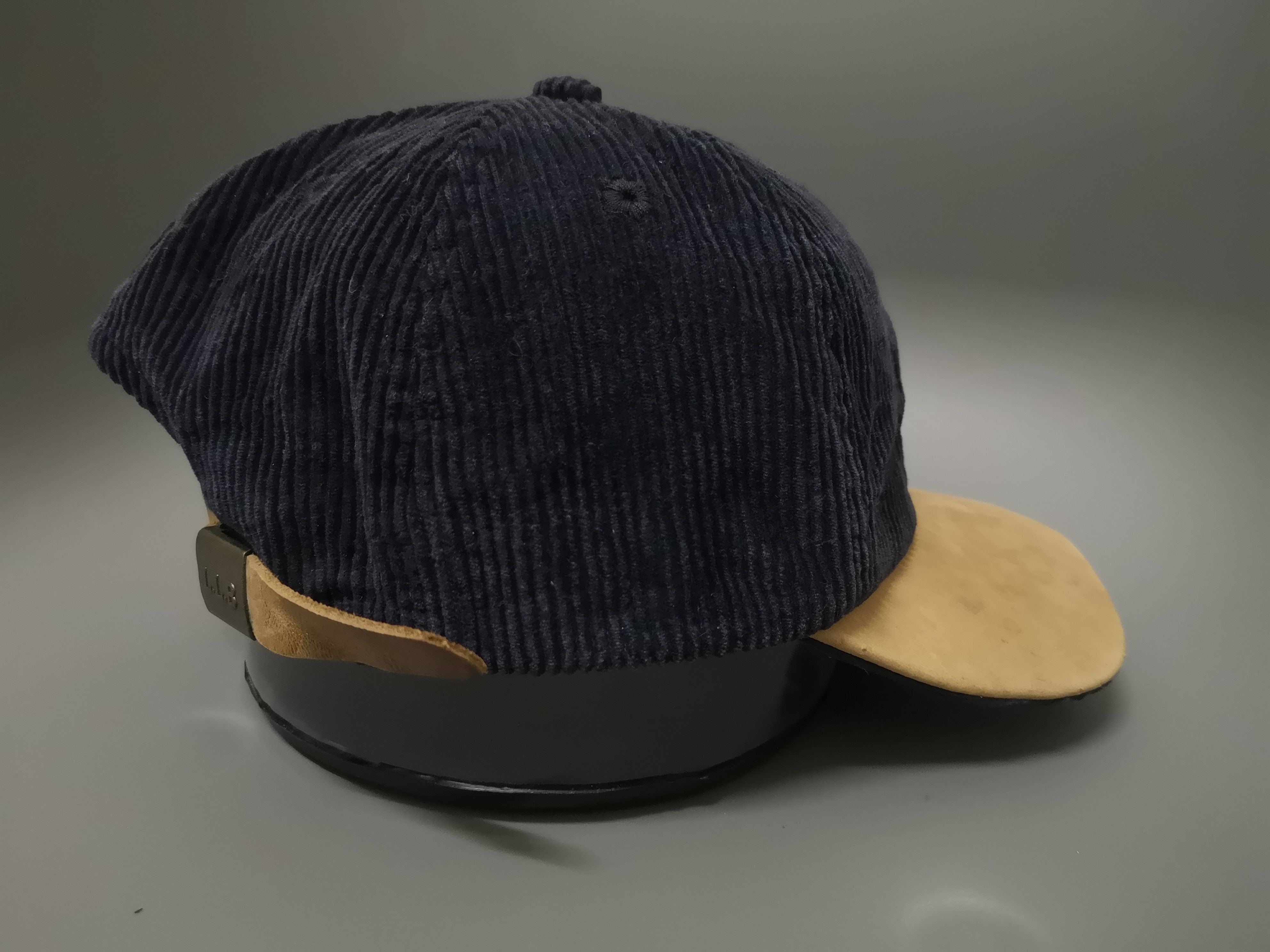 L.L. Bean × Vintage VINTAGE L.L.BEAN CORDUROY LEATHER STRAPBACK Size ONE SIZE - 8 Thumbnail