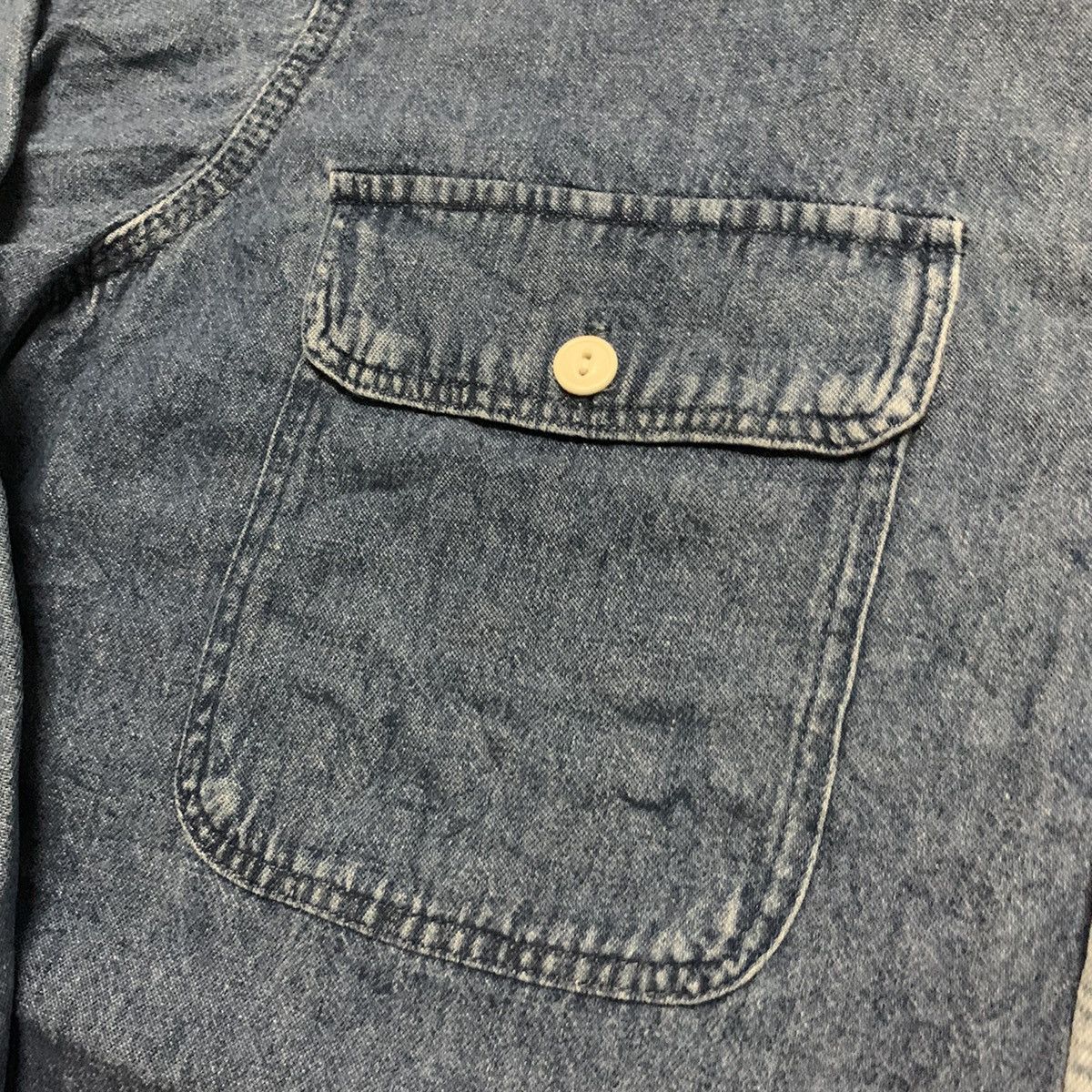 Ralph Lauren × Vintage Ralph Lauren Fish Tail Denim Button Ups Tee Size US M / EU 48-50 / 2 - 6 Thumbnail