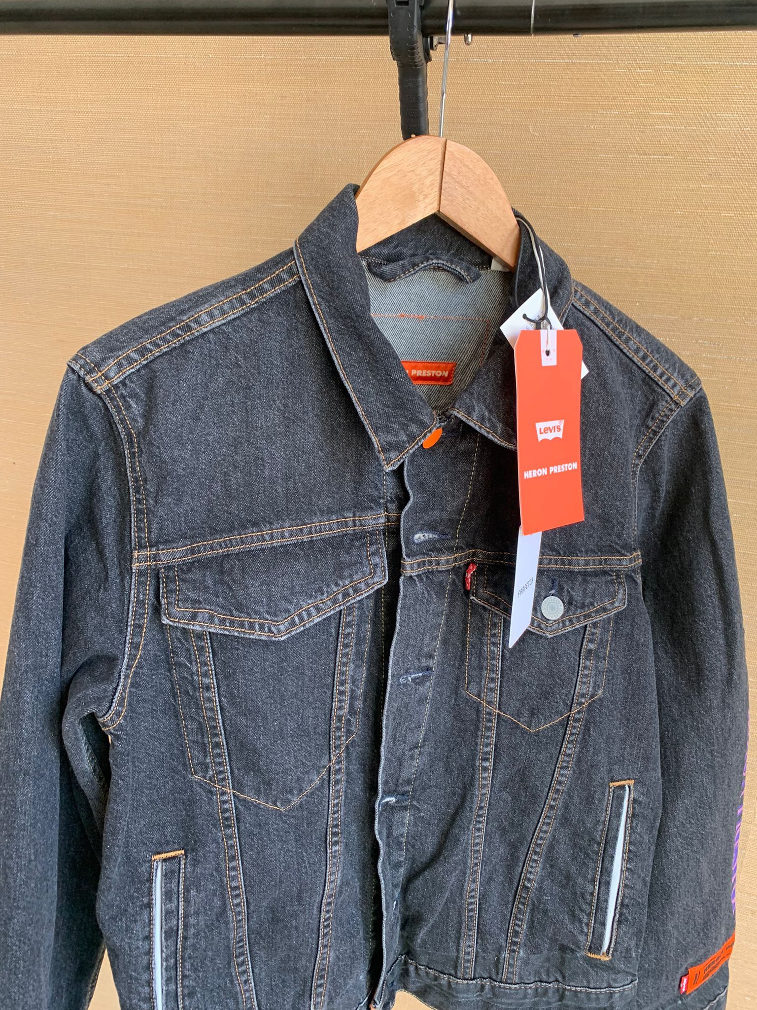 Heron Preston Levis Trucker With Print in Concrete Black Size US S / EU 44-46 / 1 - 3 Thumbnail