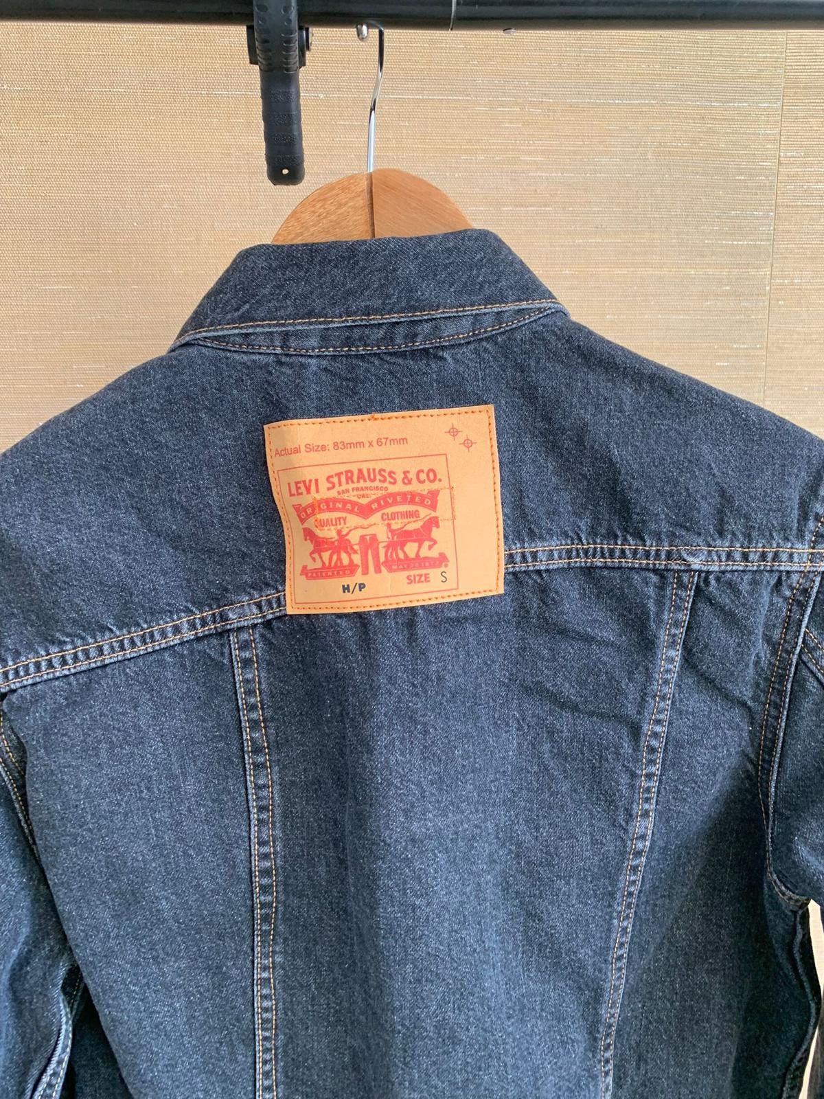 Heron Preston Levis Trucker With Print in Concrete Black Size US S / EU 44-46 / 1 - 15 Thumbnail