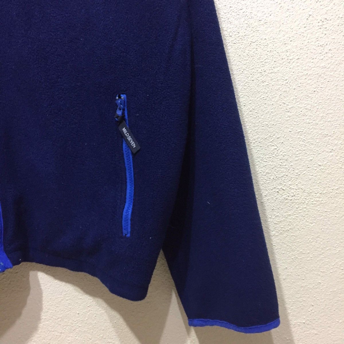 Polartec × Vintage Vintage Polartec Fleece spellout MILD SEVEN size L fits XXL Size US XXL / EU 58 / 5 - 3 Thumbnail