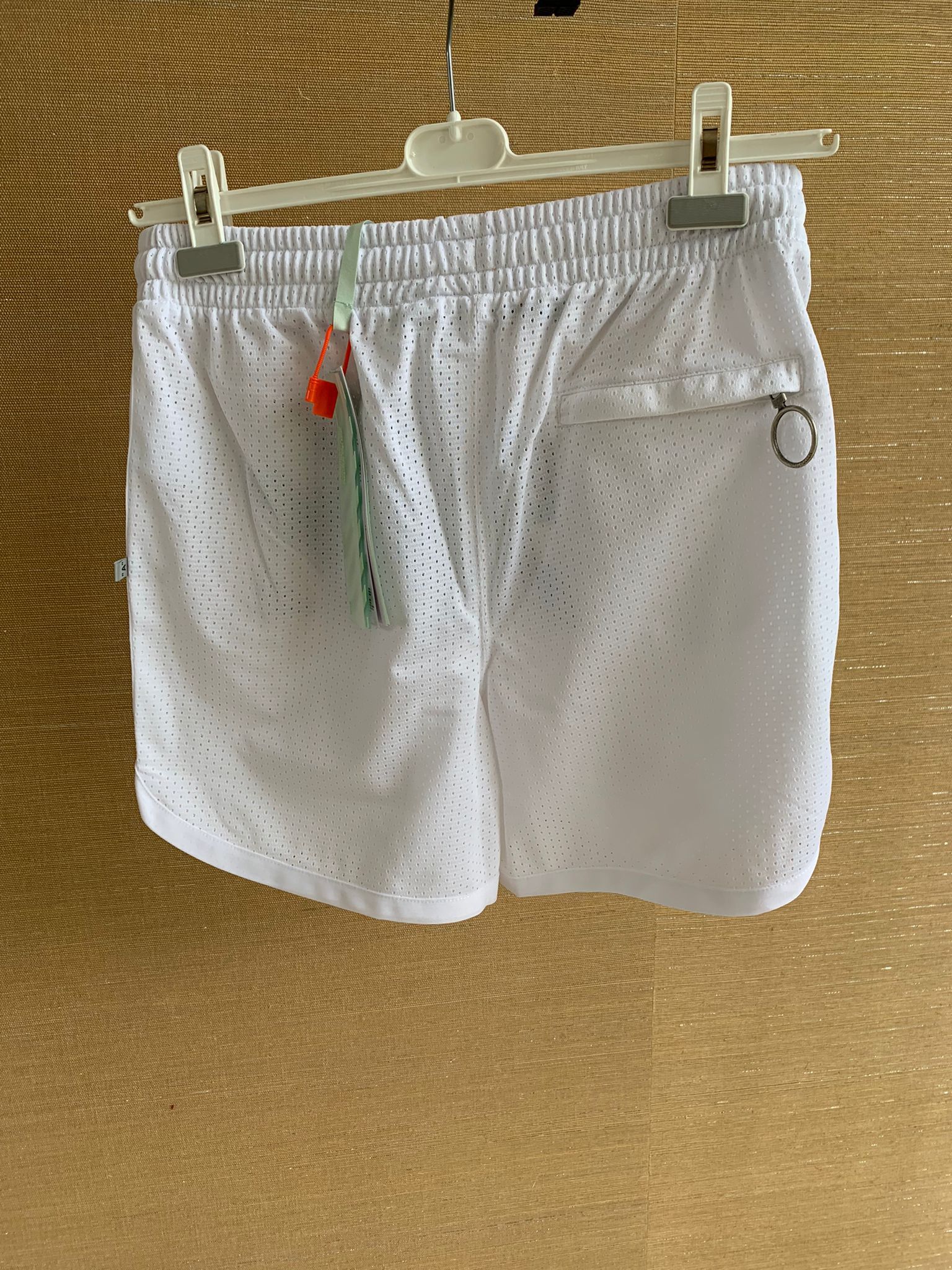 Off-White Wavy Line Logo Mesh Shorts Size US 30 / EU 46 - 11 Thumbnail