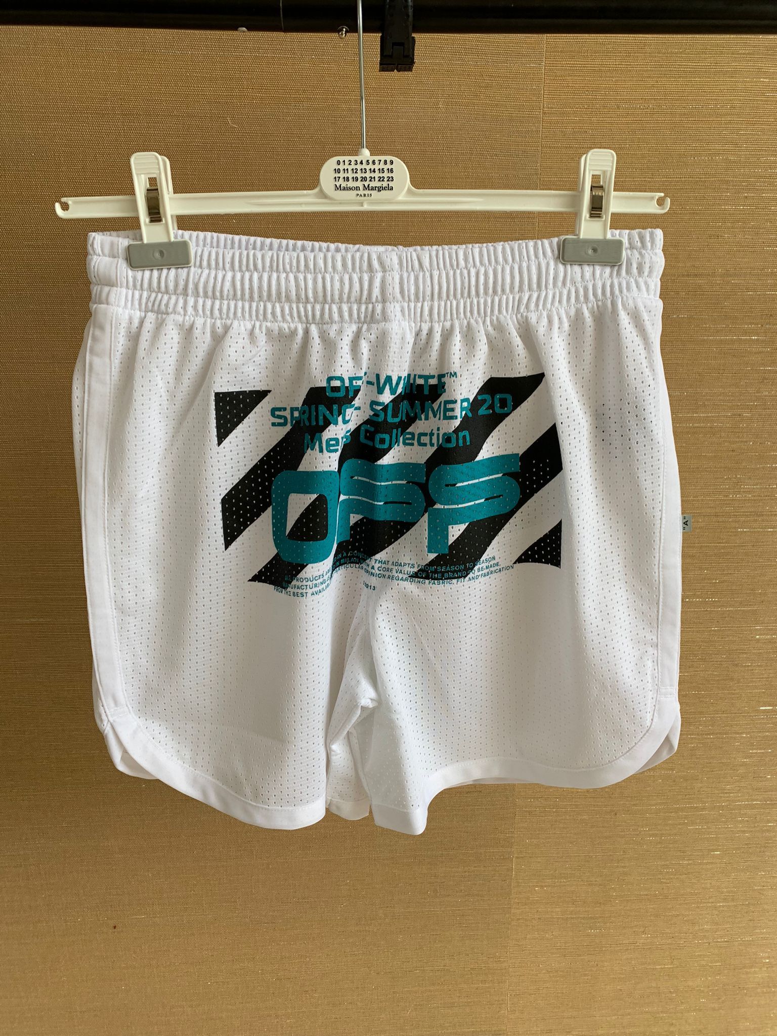 Off-White Wavy Line Logo Mesh Shorts Size US 30 / EU 46 - 2 Thumbnail