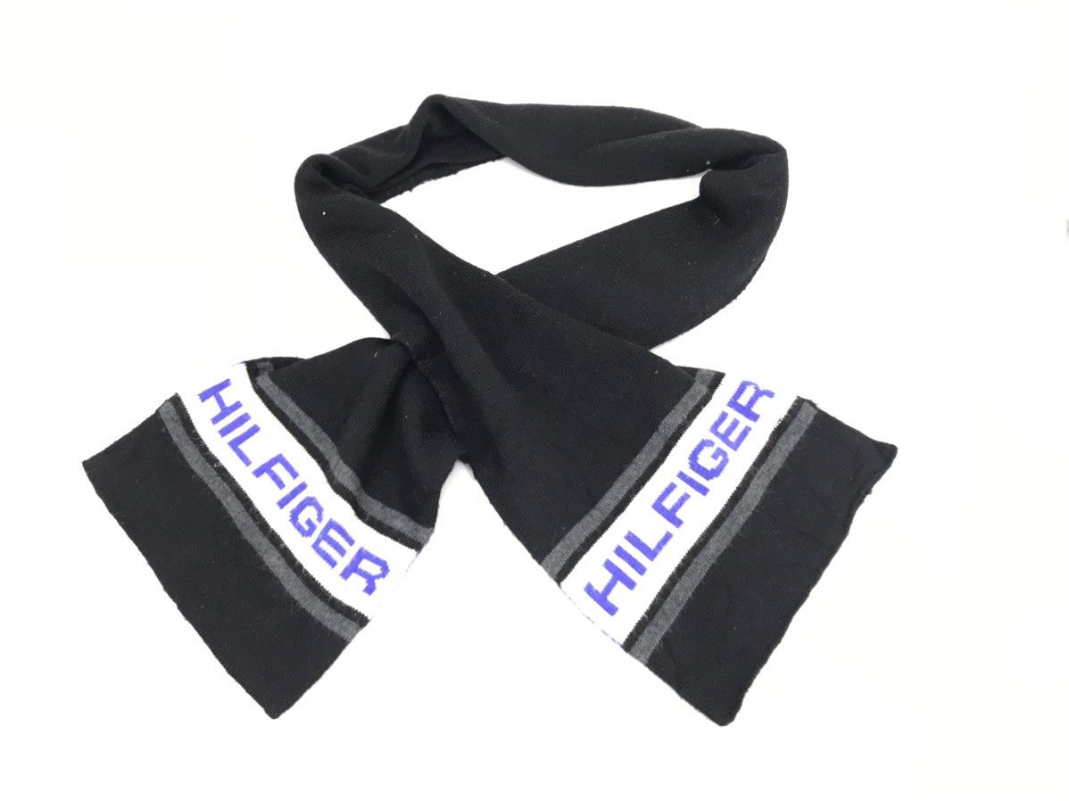 Designer Tommy Hilfiger Wool Scarf Muffler Striped Luxury Fashion Size ONE SIZE - 1 Thumbnail