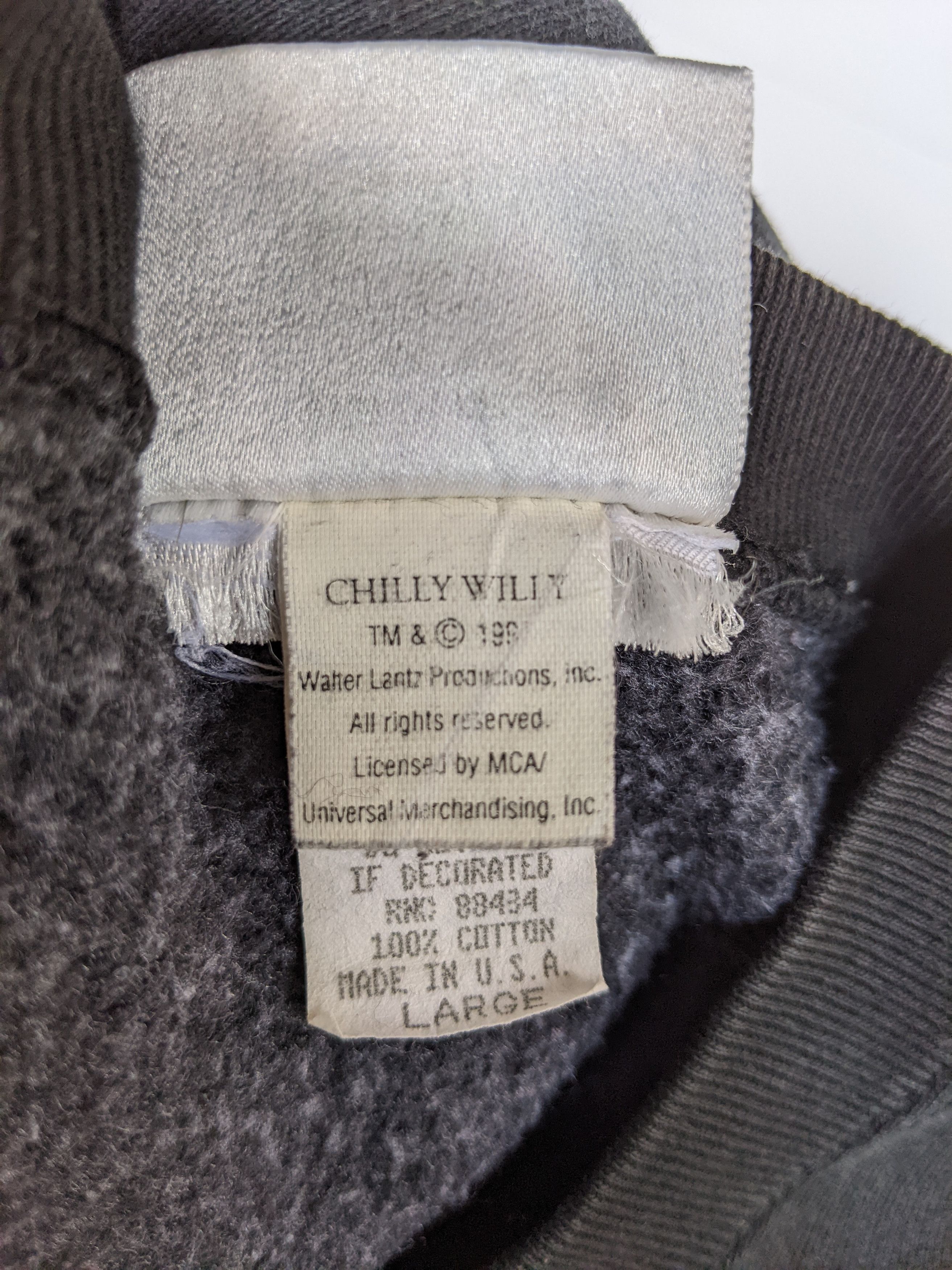 Cartoon Network Vintage Universal Studio Chilly Willy Sweatshirt Size US L / EU 52-54 / 3 - 6 Thumbnail