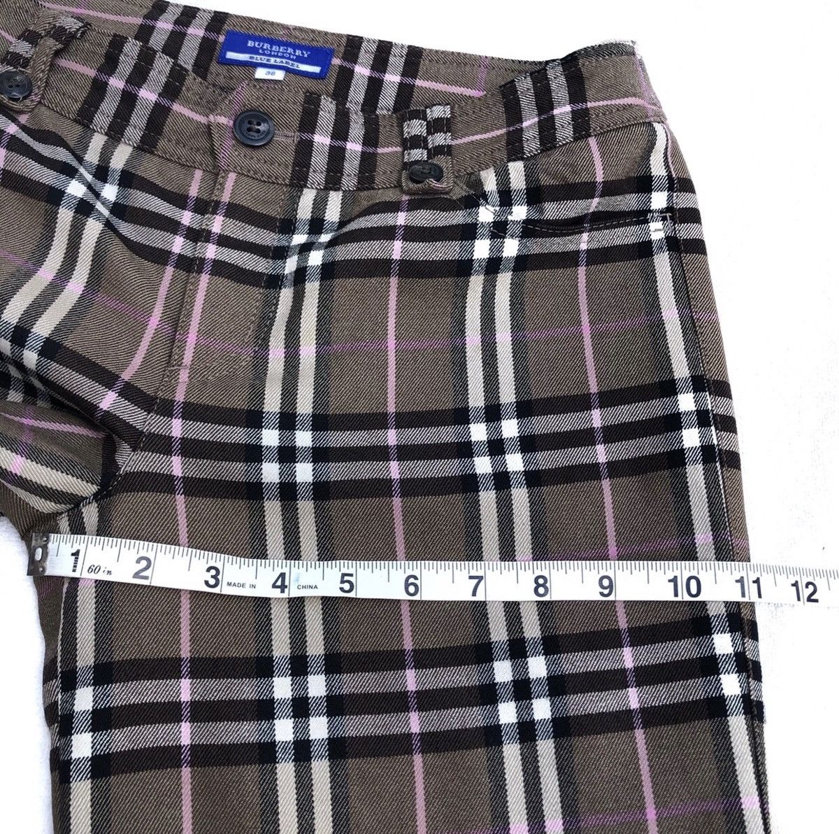 Burberry Burberry London Blue Label Short Pant For Women Size 28" / US 6 / IT 42 - 7 Thumbnail