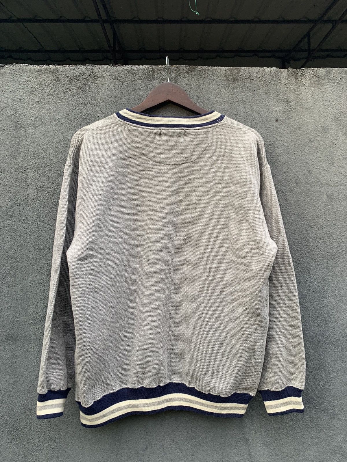 Vintage 👹Vintage BITCH SKATEBOARDS V Neck Baggy Sweater Size US L / EU 52-54 / 3 - 8 Thumbnail