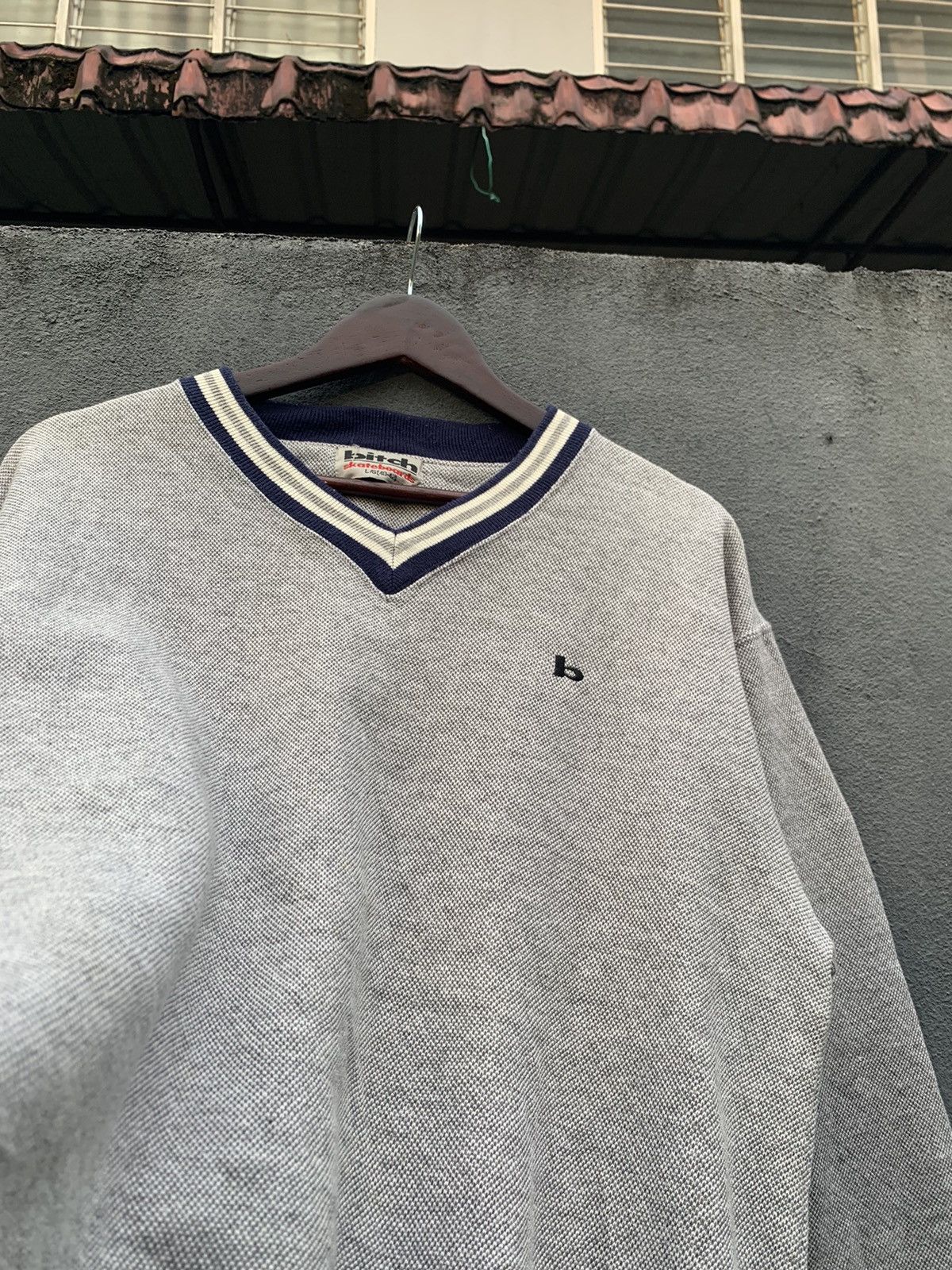 Vintage 👹Vintage BITCH SKATEBOARDS V Neck Baggy Sweater Size US L / EU 52-54 / 3 - 2 Thumbnail