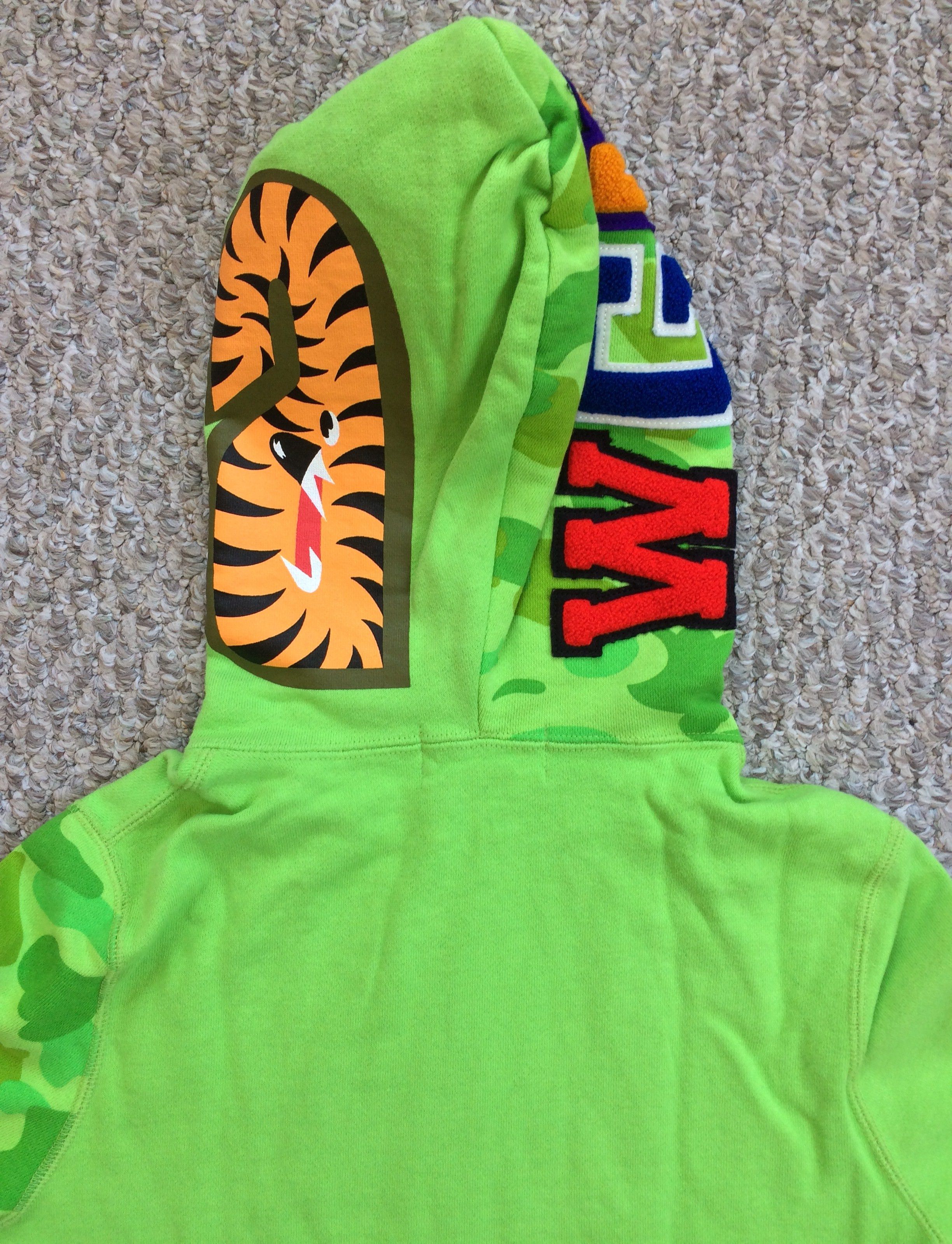 Bape Bathing Ape Green Camo Shark Hoodie Size XS / US 0-2 / IT 36-38 - 9 Thumbnail
