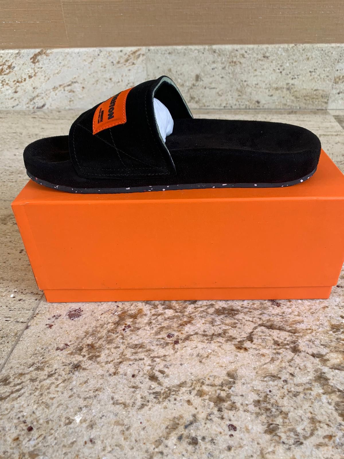 Heron Preston Suede Sponge Sliders Size US 7 / EU 40 - 8 Thumbnail