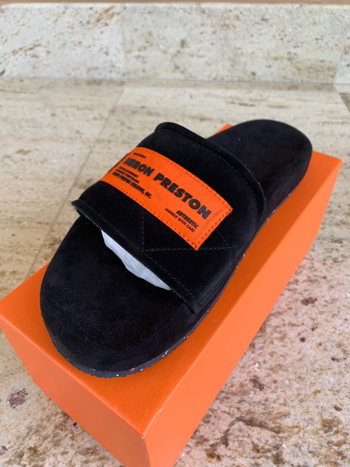 Heron Preston Suede Sponge Sliders Size US 7 / EU 40 - 4 Thumbnail