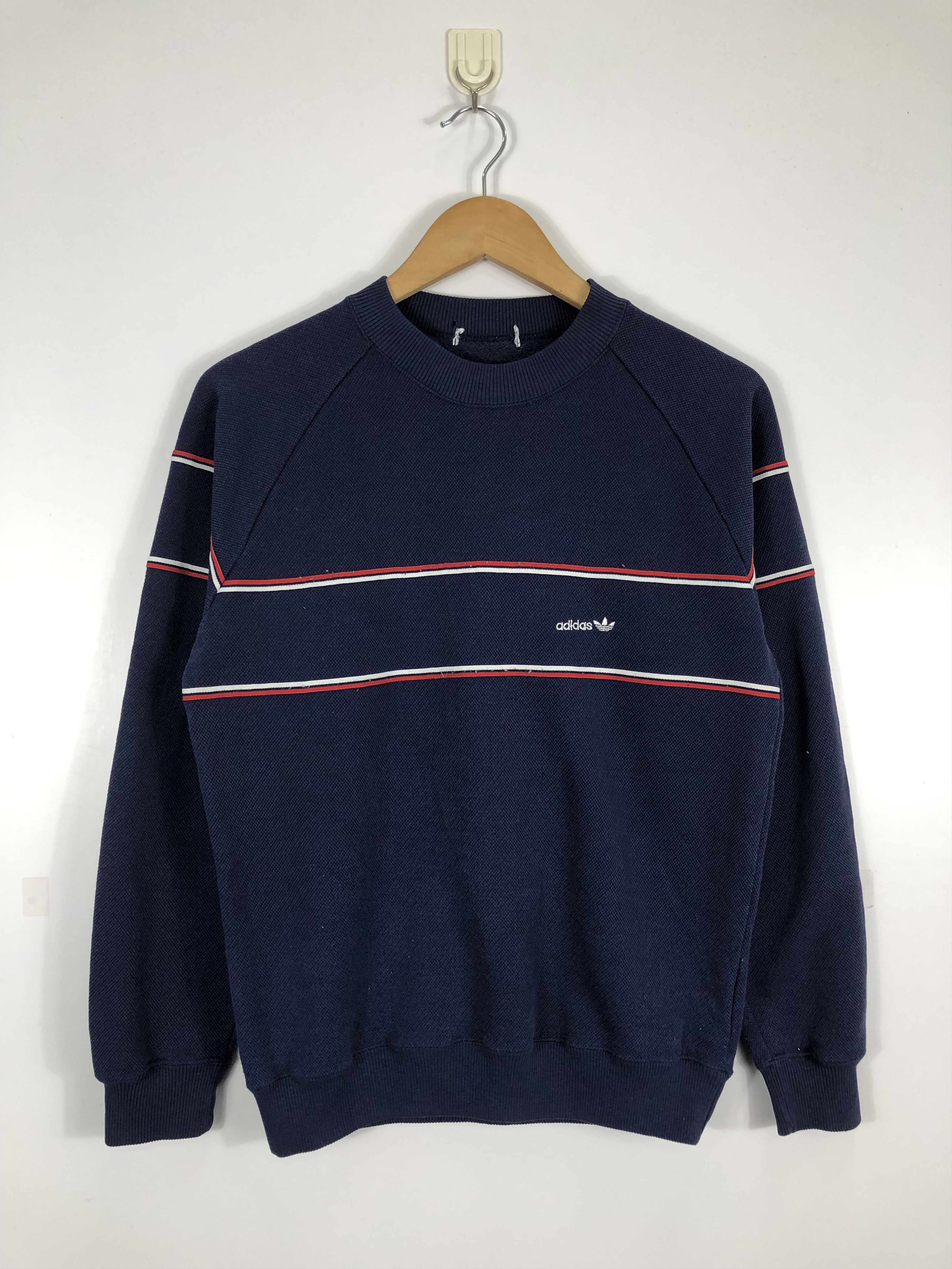 Adidas × Vintage Vintage 90s Adidas Small Logo Sweatshirt PullOver Blue Red Size US M / EU 48-50 / 2 - 1 Thumbnail