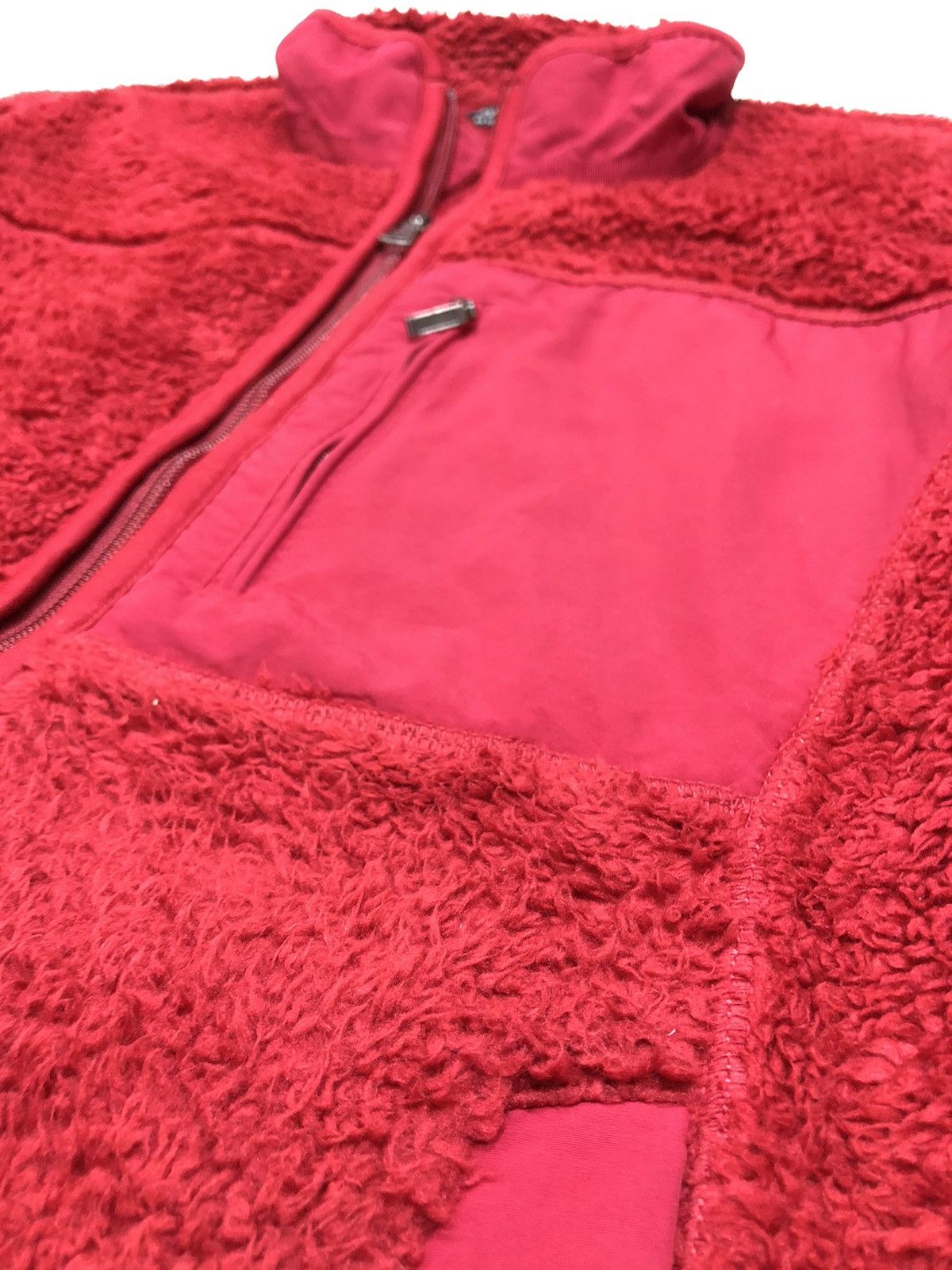 Uniqlo Uniqlo Bulky Fleece Jacket Red Size US M / EU 48-50 / 2 - 2 Thumbnail
