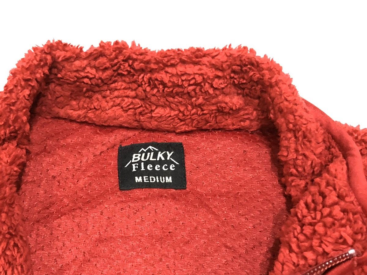 Uniqlo Uniqlo Bulky Fleece Jacket Red Size US M / EU 48-50 / 2 - 7 Thumbnail