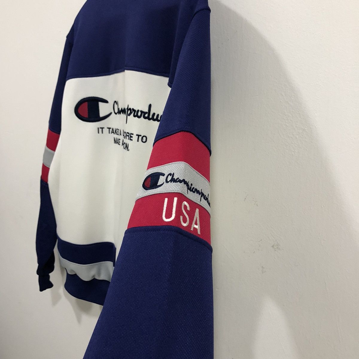 Champion Vintage Champion Jacket Big Logo Size US M / EU 48-50 / 2 - 6 Thumbnail