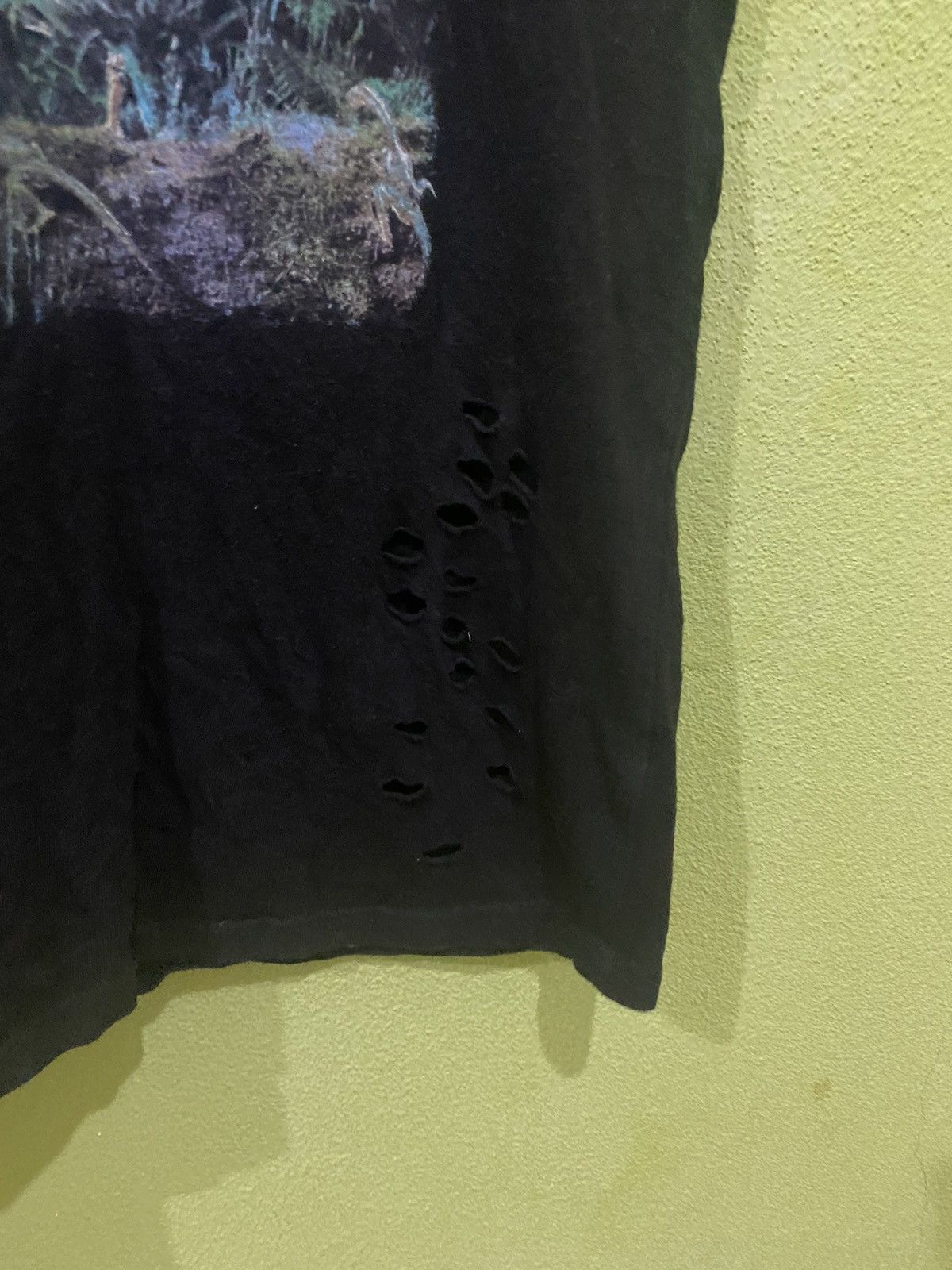 Vintage Hole Design Jurassic Park T-Shirt Size US M / EU 48-50 / 2 - 5 Thumbnail