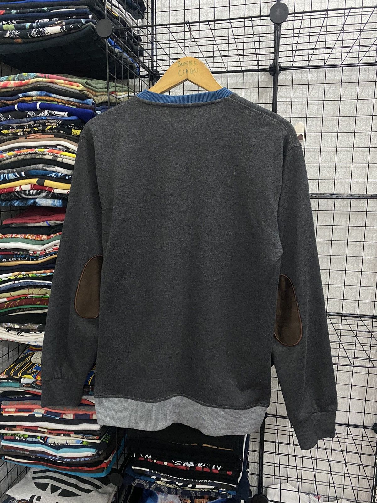 Armani Exchange ARMANI EXCHANGE “STAGE” SWEATER Size US M / EU 48-50 / 2 - 4 Thumbnail