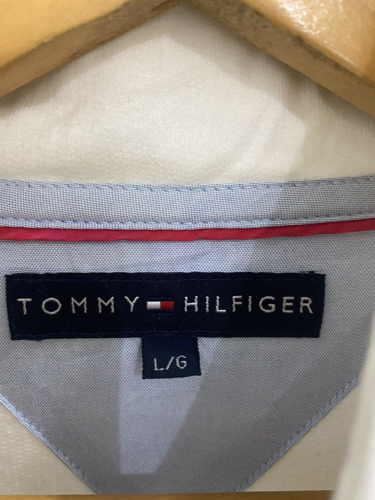 Tommy Hilfiger TOMMY HILFIGER BIG LOGO SWEATER Size US L / EU 52-54 / 3 - 6 Thumbnail