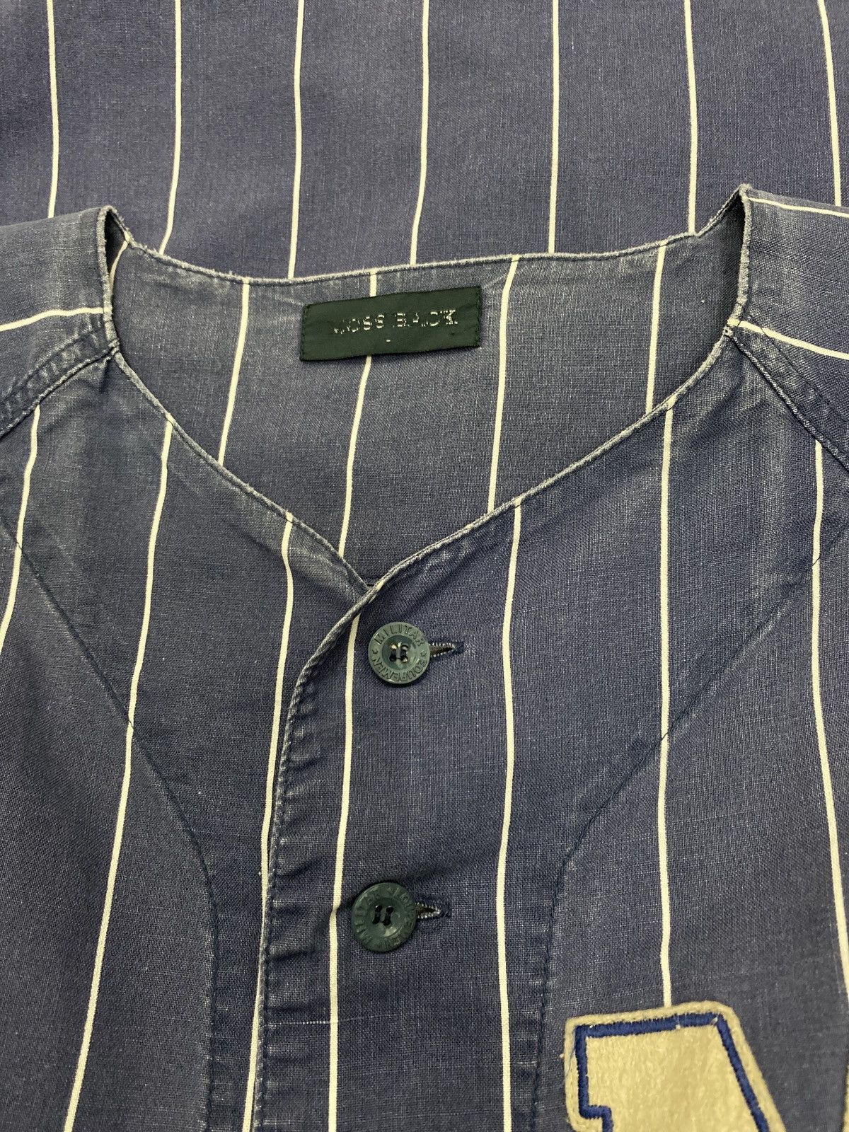 Japanese Brand Vintage Moss Back Shirt Nice Design Size US L / EU 52-54 / 3 - 5 Thumbnail