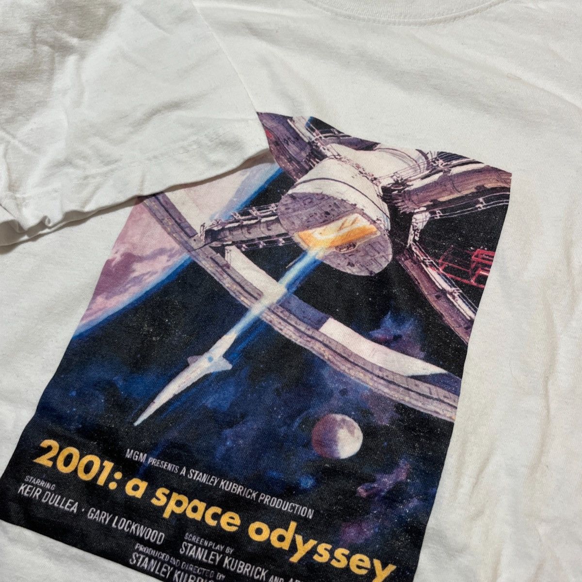 Vintage 2001 A Space Odyssey Movie Tee Size US XXL / EU 58 / 5 - 3 Thumbnail