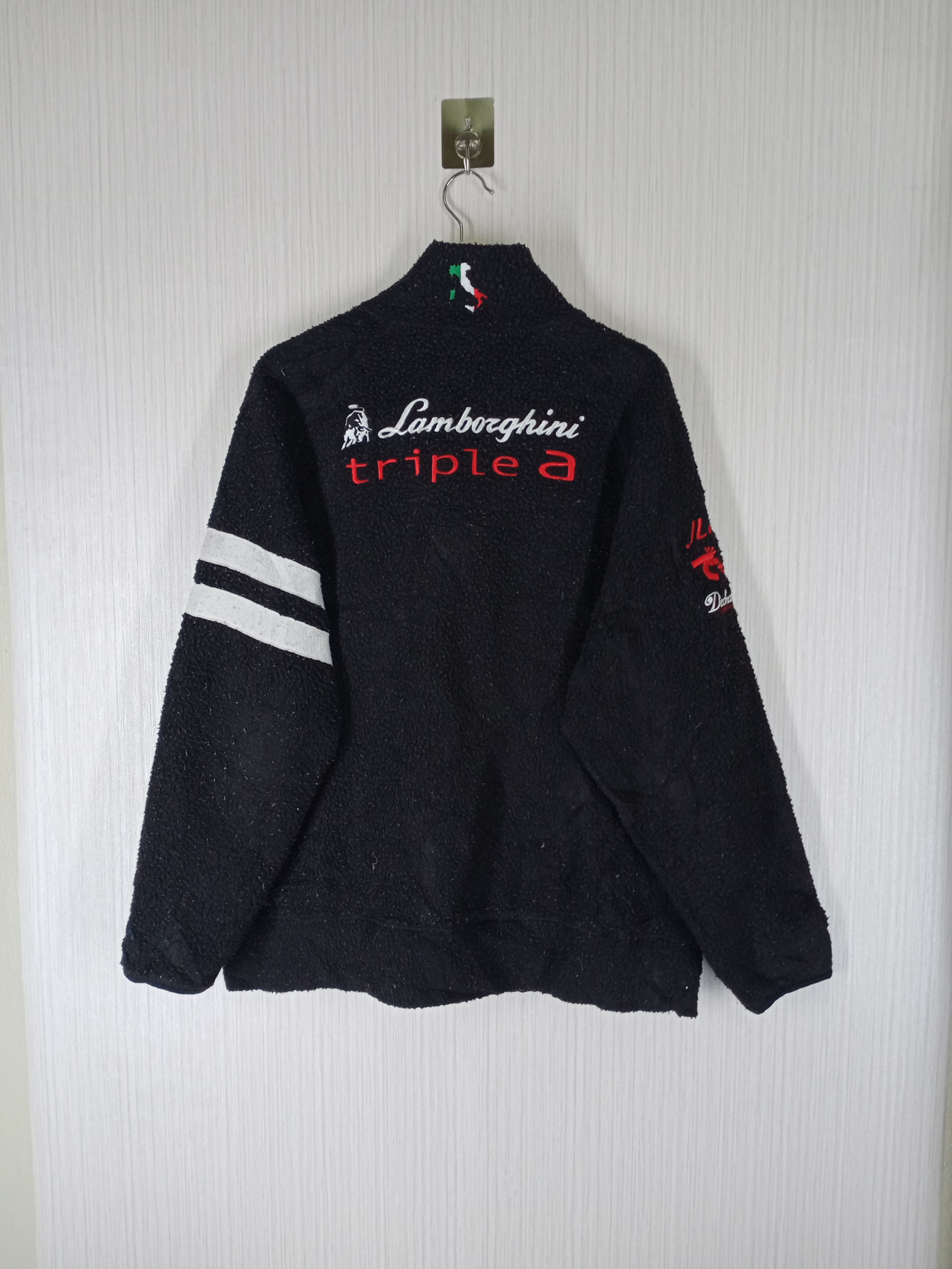 Lamborghini Vintage Lamborghini Embroidery Big Logo Fleece Jacket Size US XL / EU 56 / 4 - 2 Thumbnail