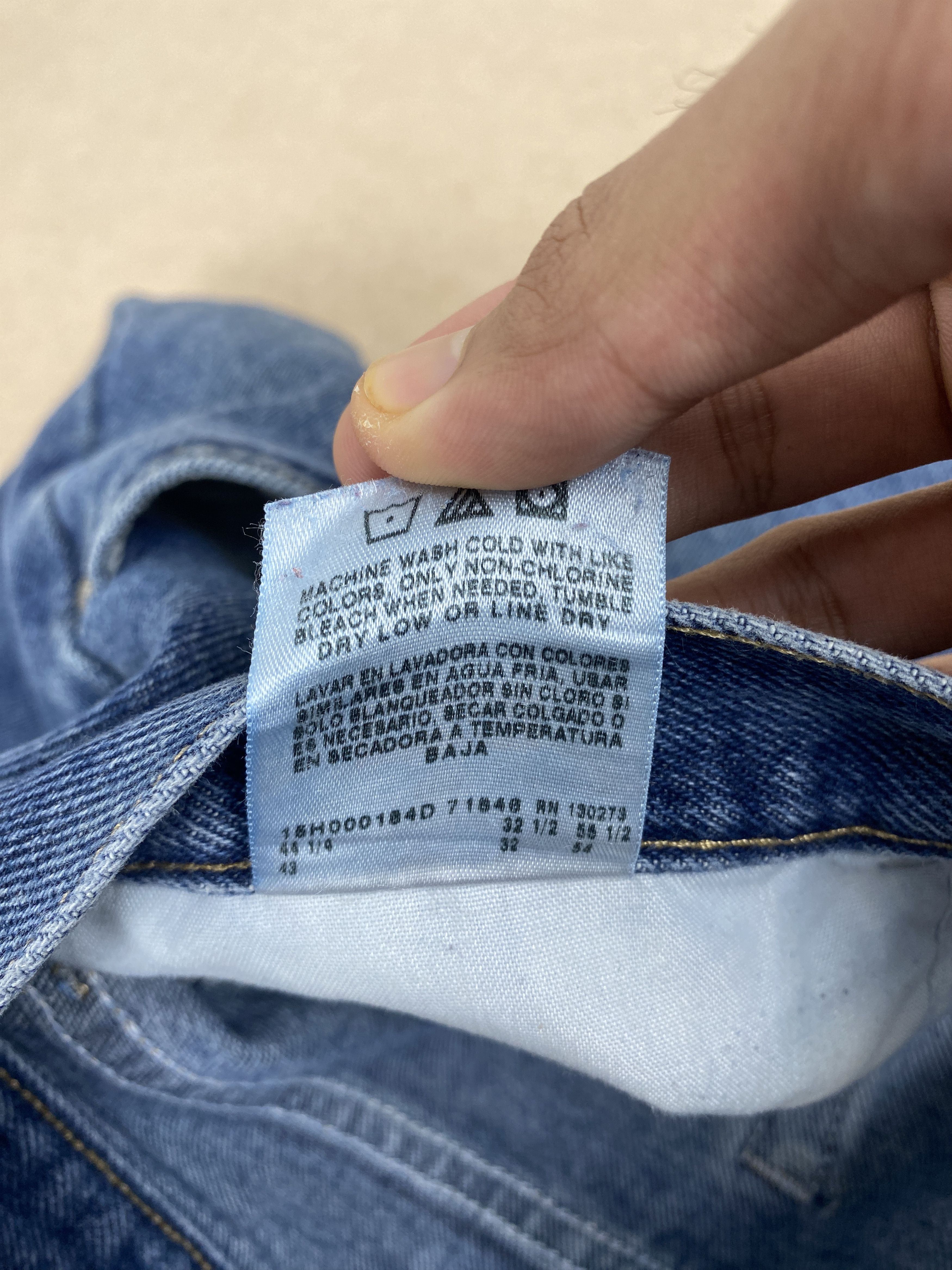 Vintage Vintage Wrangler Straight Cut Distressed Blue Jeans Size US 43 - 11 Thumbnail