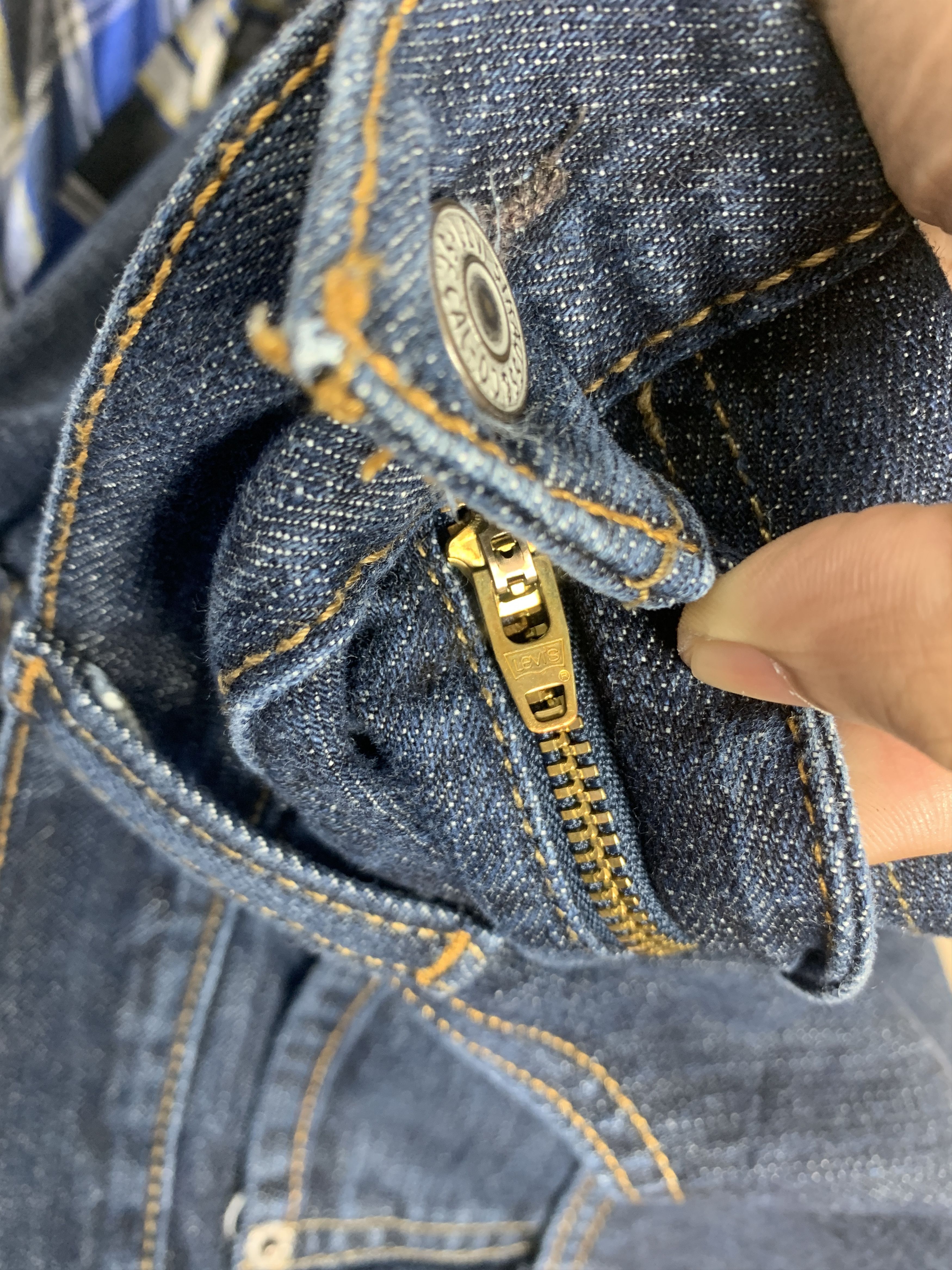 Levi's × Vintage Vintage LEVI'S 527 BootCut Faded Mid Wash Jeans P0220 Size US 34 / EU 50 - 23 Thumbnail