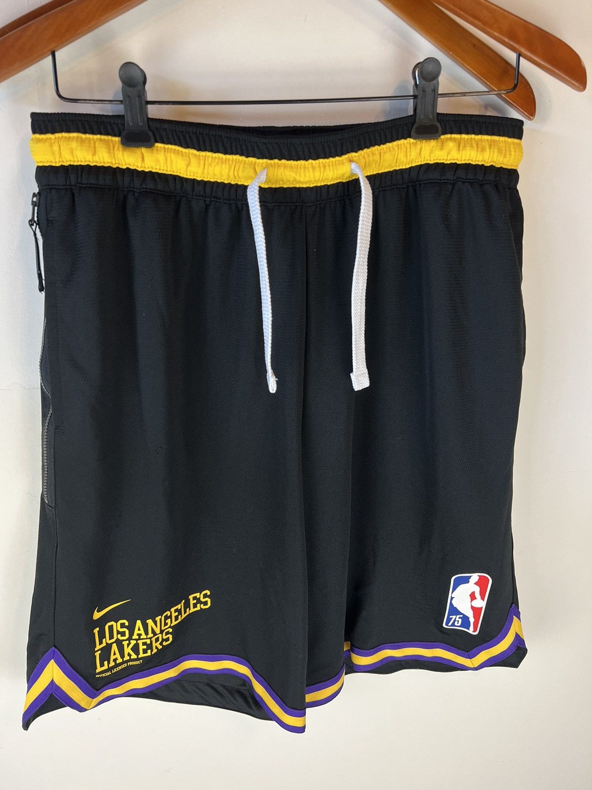 NBA Nike Los Angeles Lakers 75 Dri Fit Basketball Shorts Size US 32 / EU 48 - 3 Thumbnail