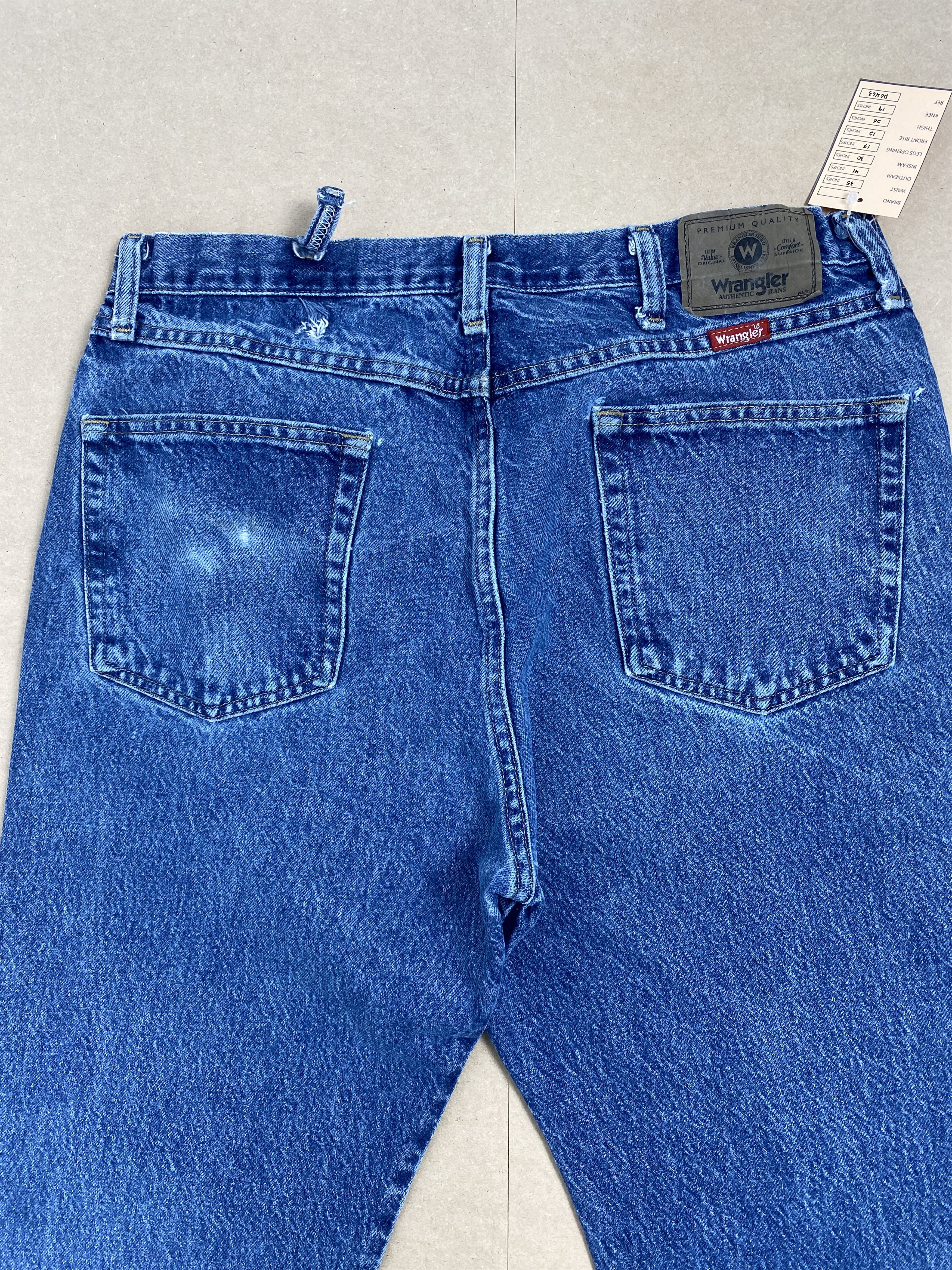Vintage Vintage Wrangler Straight Cut Distressed Faded Blue Jeans Size US 35 - 7 Thumbnail