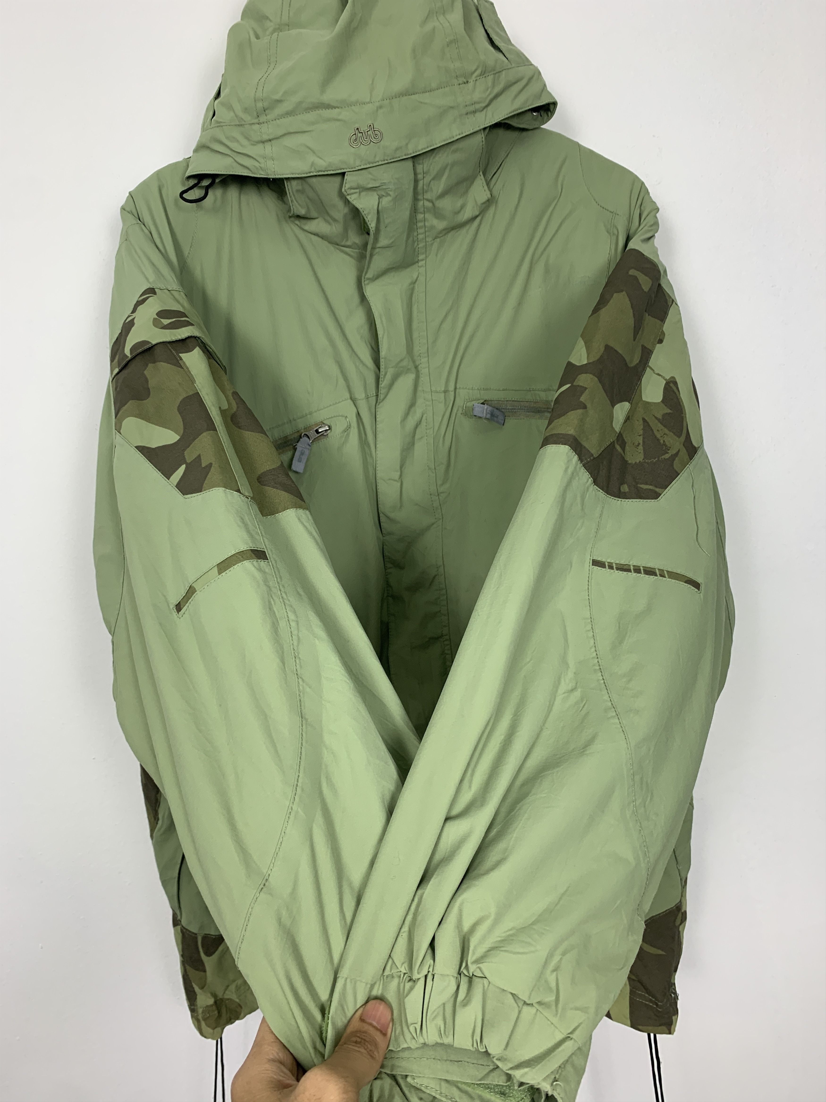 Japanese Brand Vintage Japanese Brand Camouflage Jacket J1098 Size US L / EU 52-54 / 3 - 7 Thumbnail
