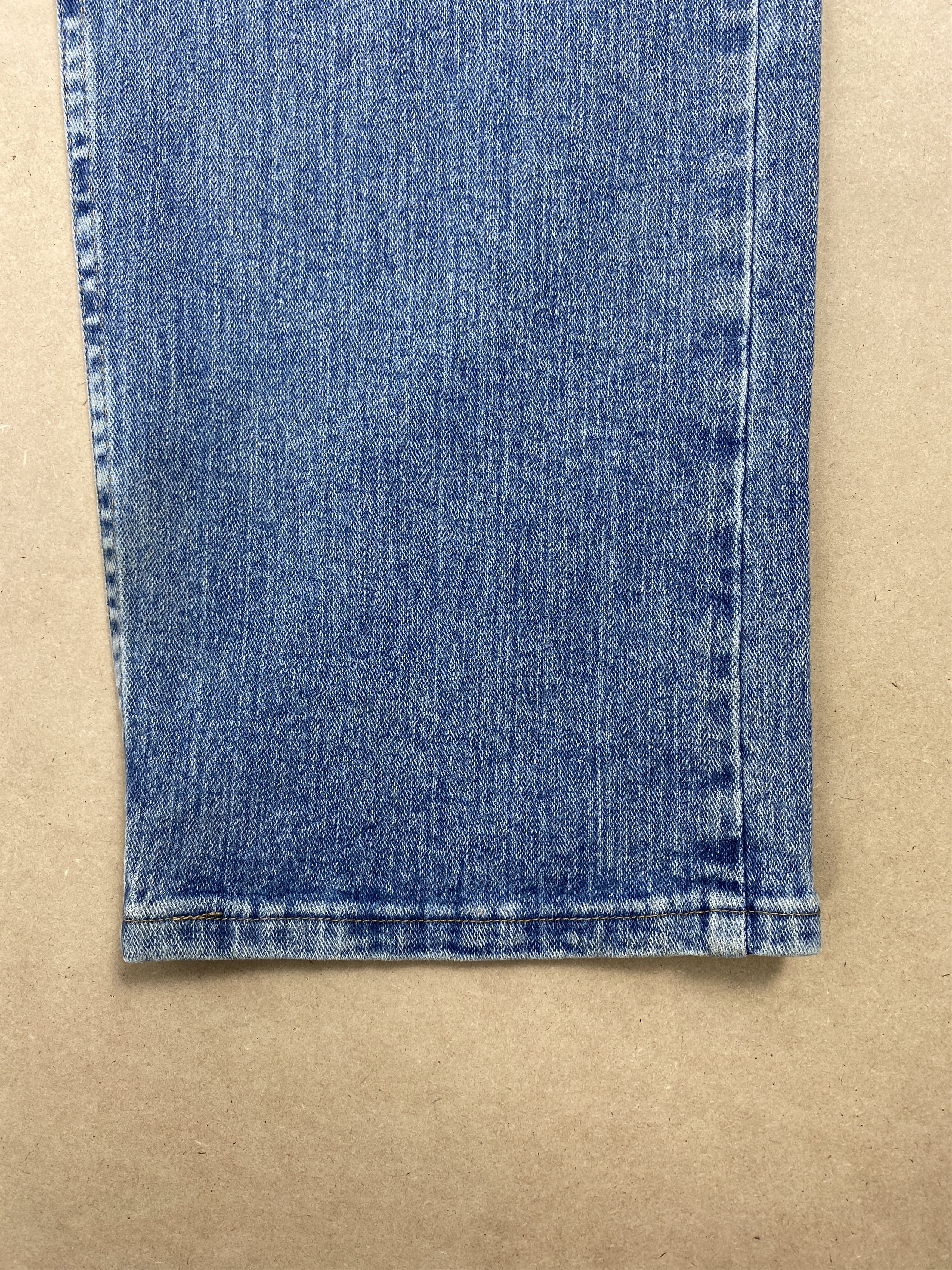 Vintage Vintage Wrangler Straight Cut Faded Mid Wash Jeans Size US 40 / EU 56 - 3 Thumbnail