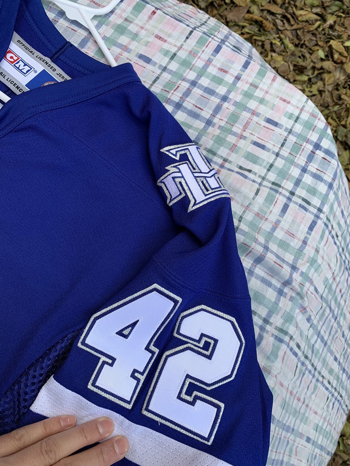 NHL CCM Toronto Maple Leafs “Kyle Wellwood” NHL Jersey Size US S / EU 44-46 / 1 - 4 Thumbnail