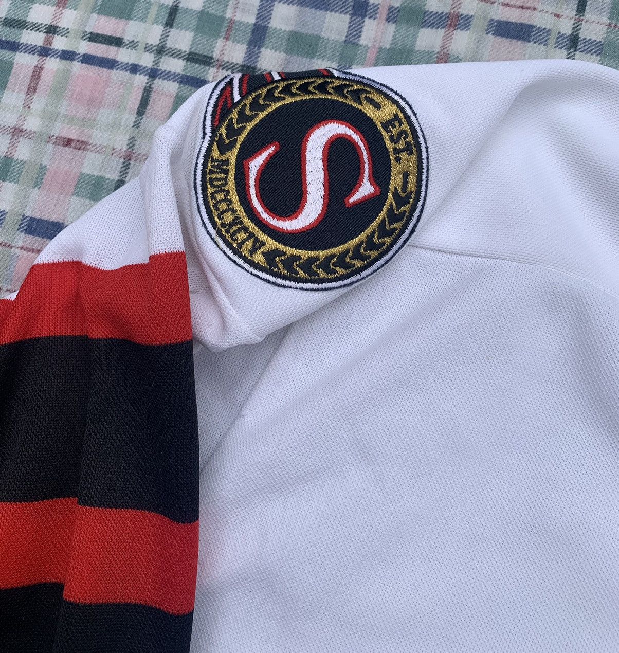 Ccm × NHL × Vintage Vintage 00s Ottawa Senators NHL Jersey Size US M / EU 48-50 / 2 - 5 Thumbnail
