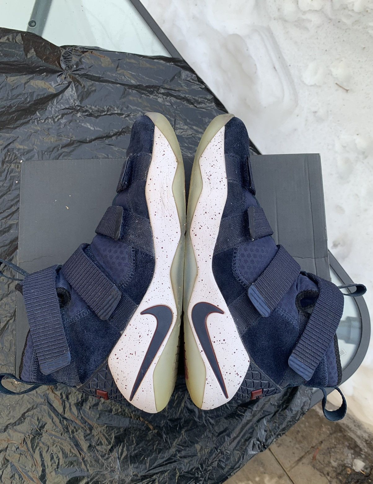 Nike Lebron Solider 11 College Navy Size US 9 / EU 42 - 5 Thumbnail